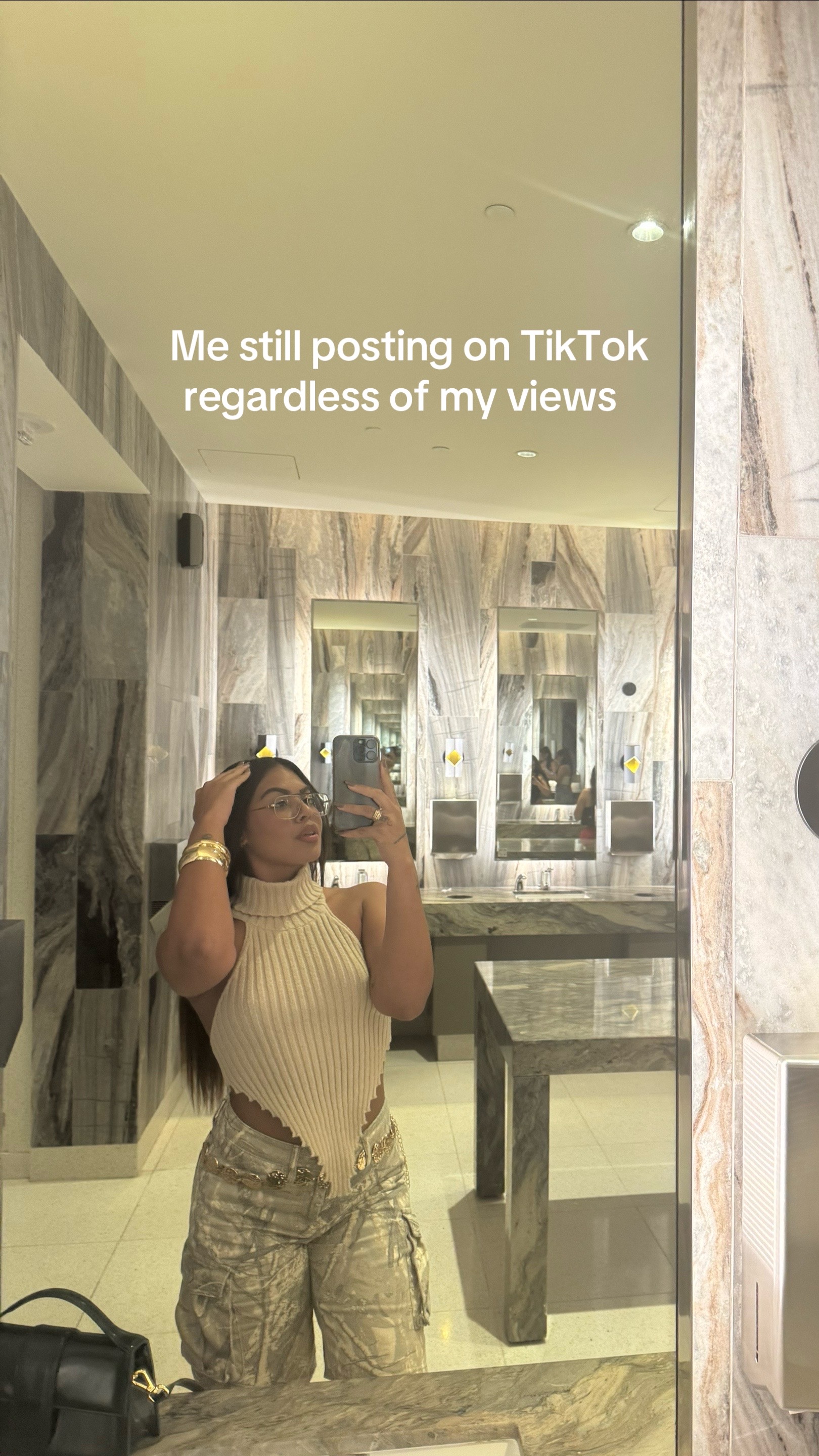 @Dominique