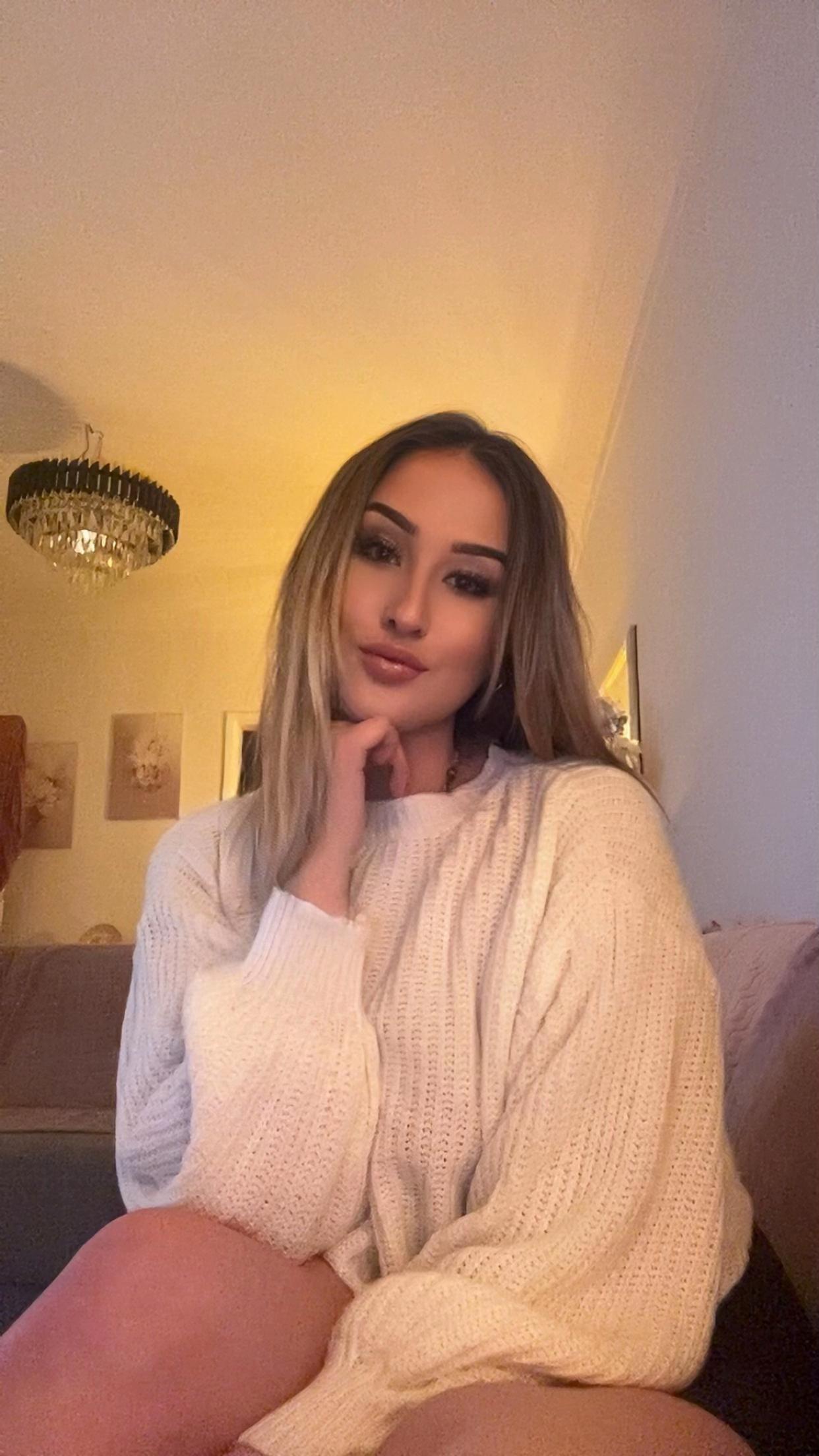 @Feyena 🌺