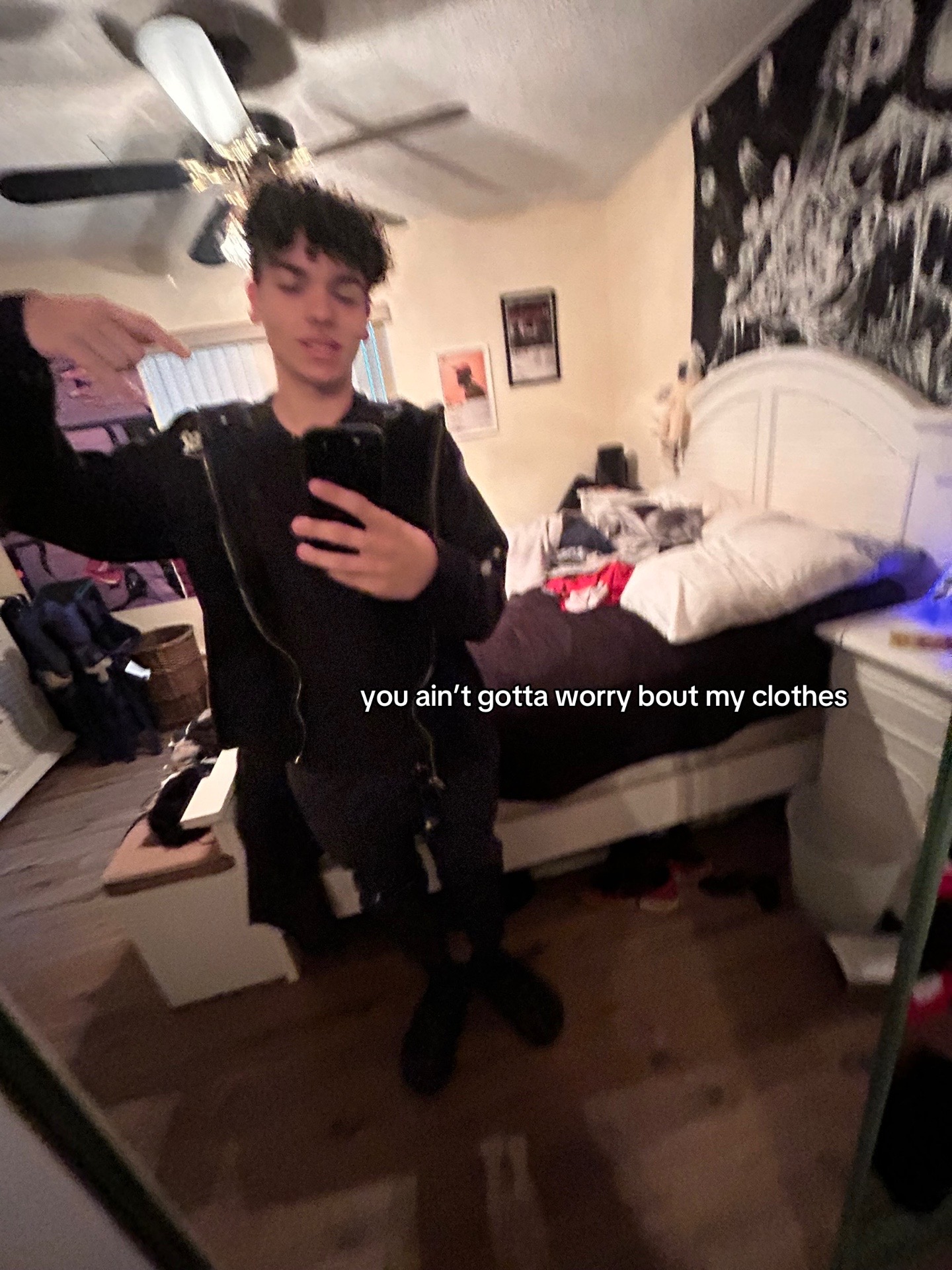 @🤐