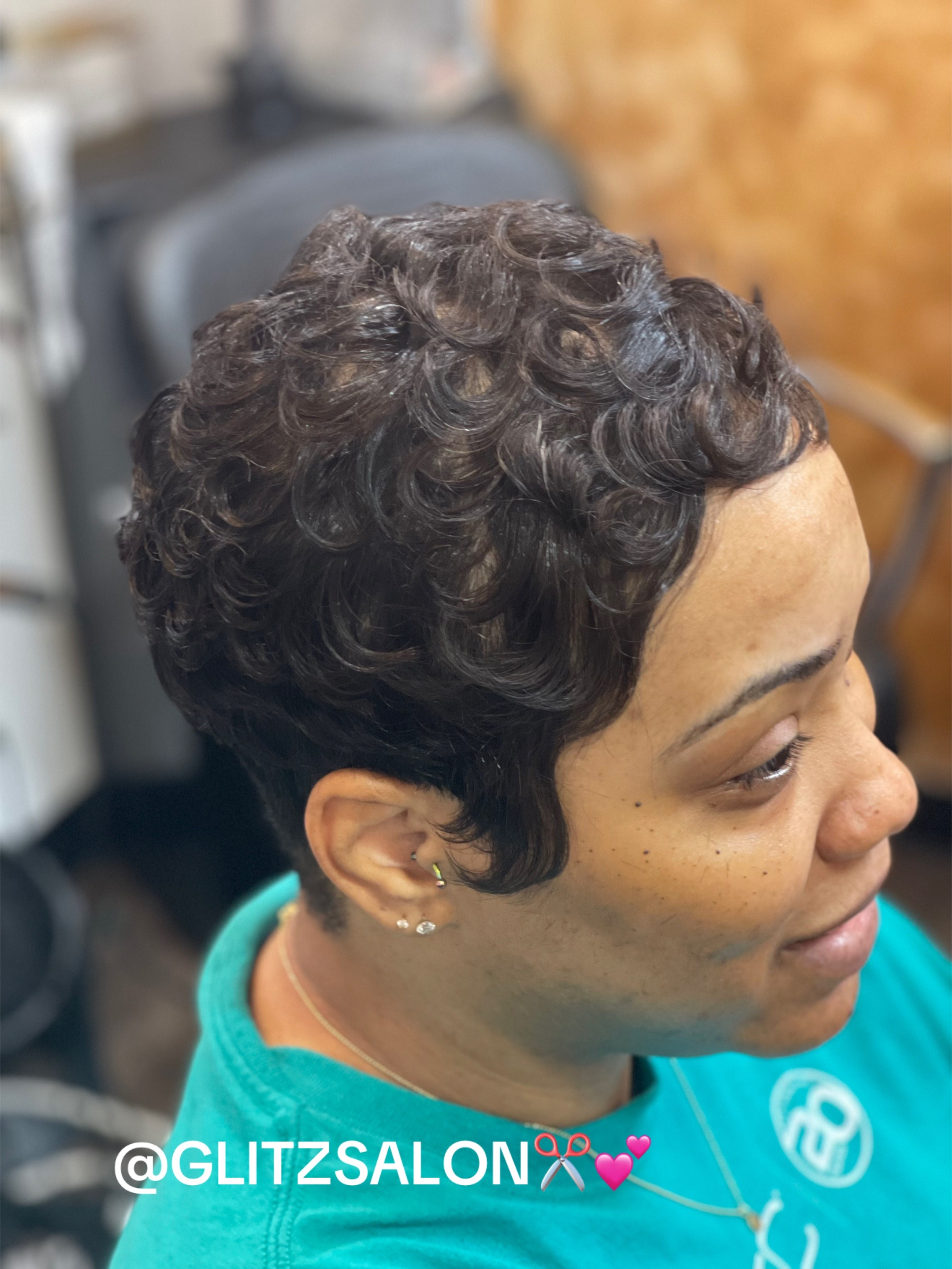 @Glitz Salon