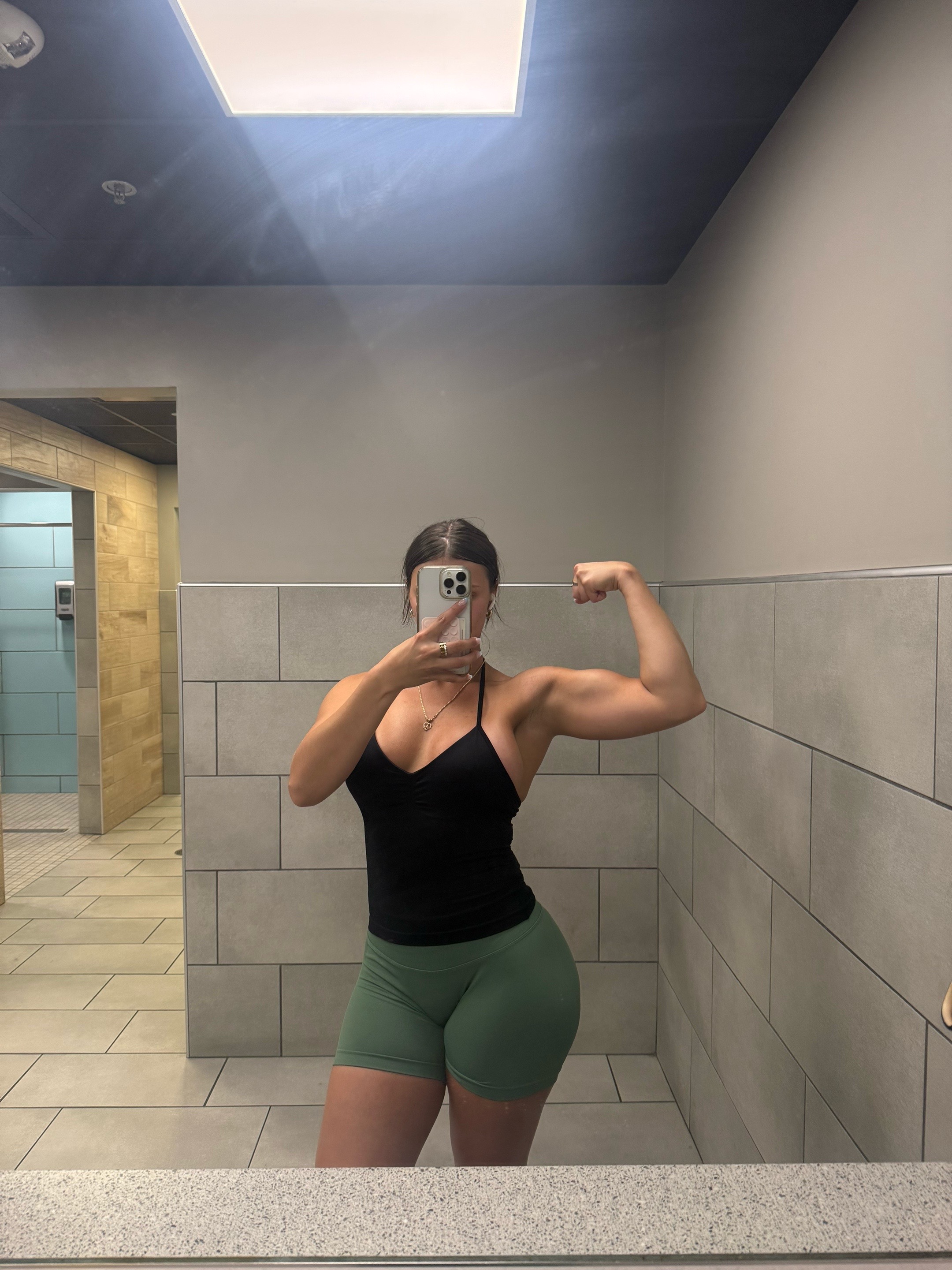@dababyyashh