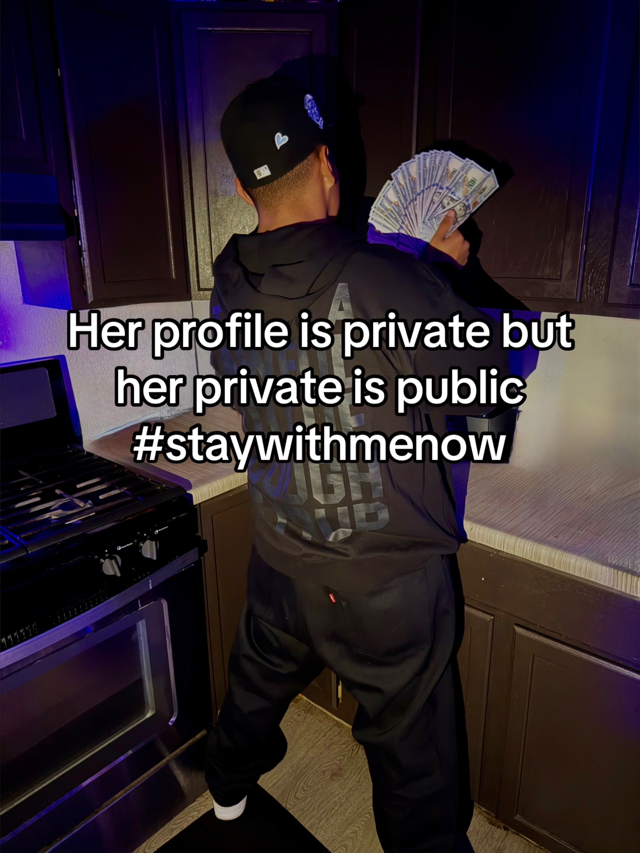 @Roman7sixty