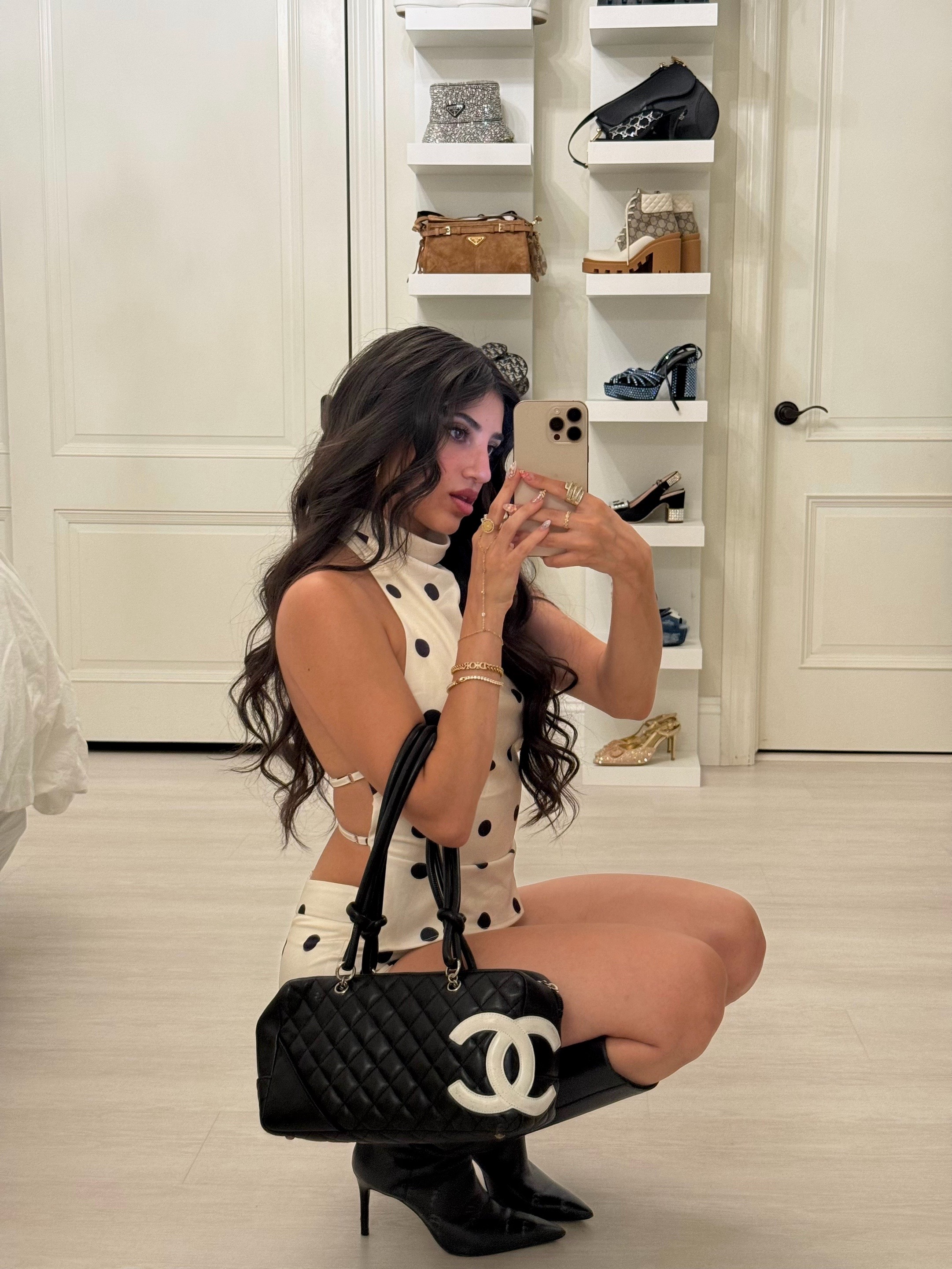 @Sofya Koukla