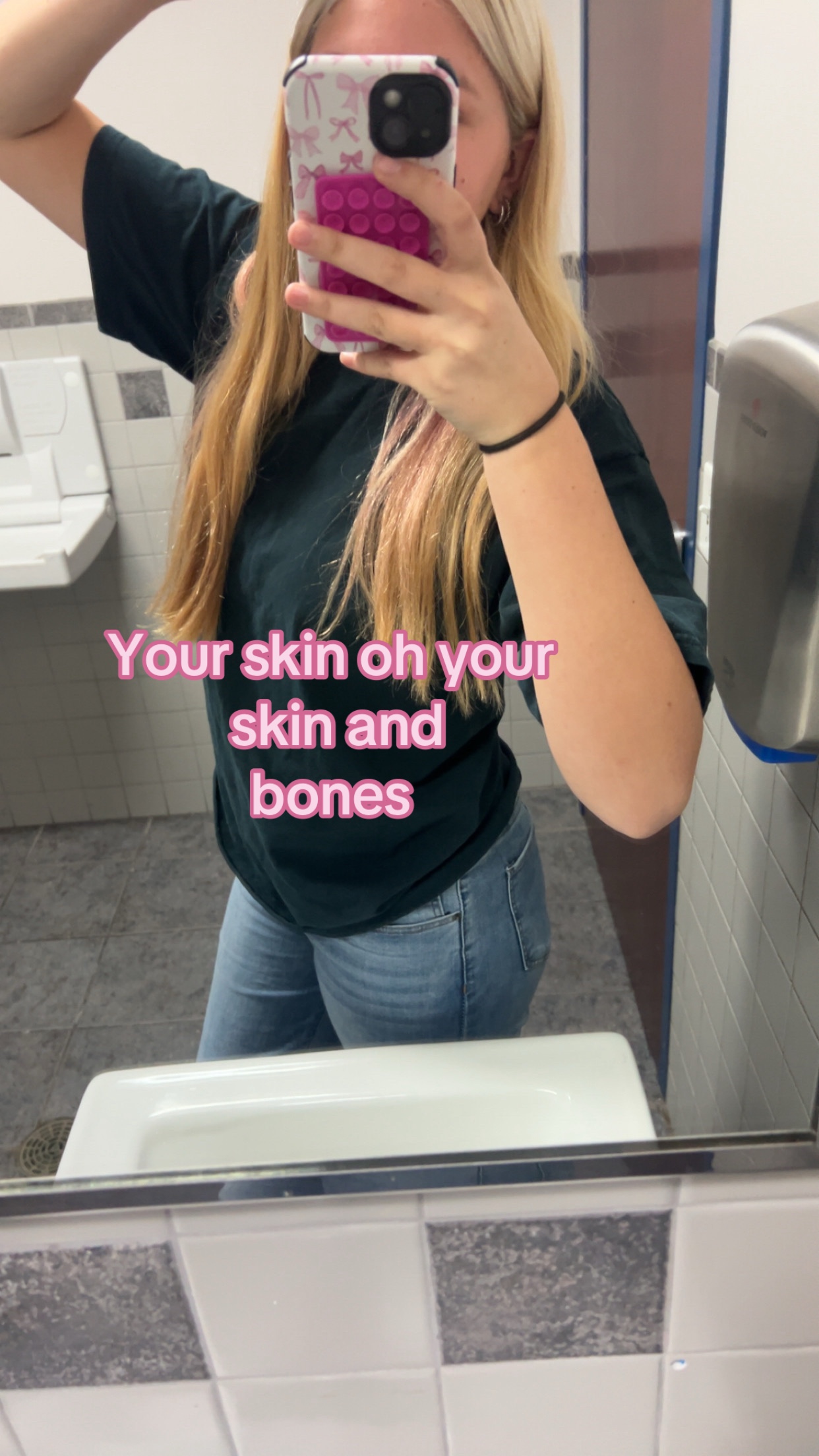 @alaynawhite3