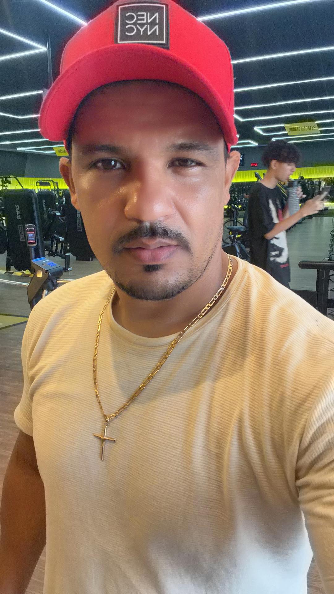 @Zinho