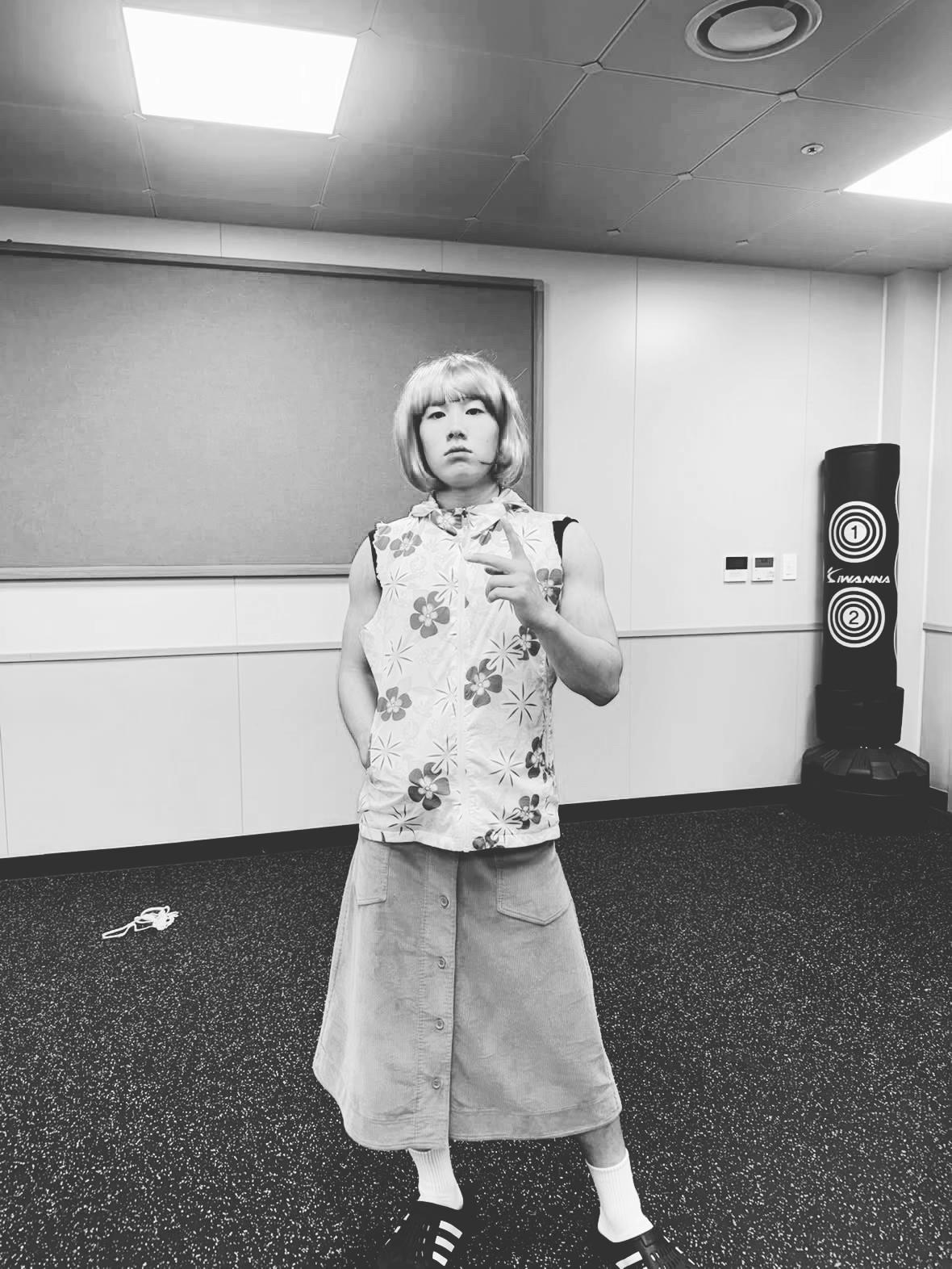 @황우현