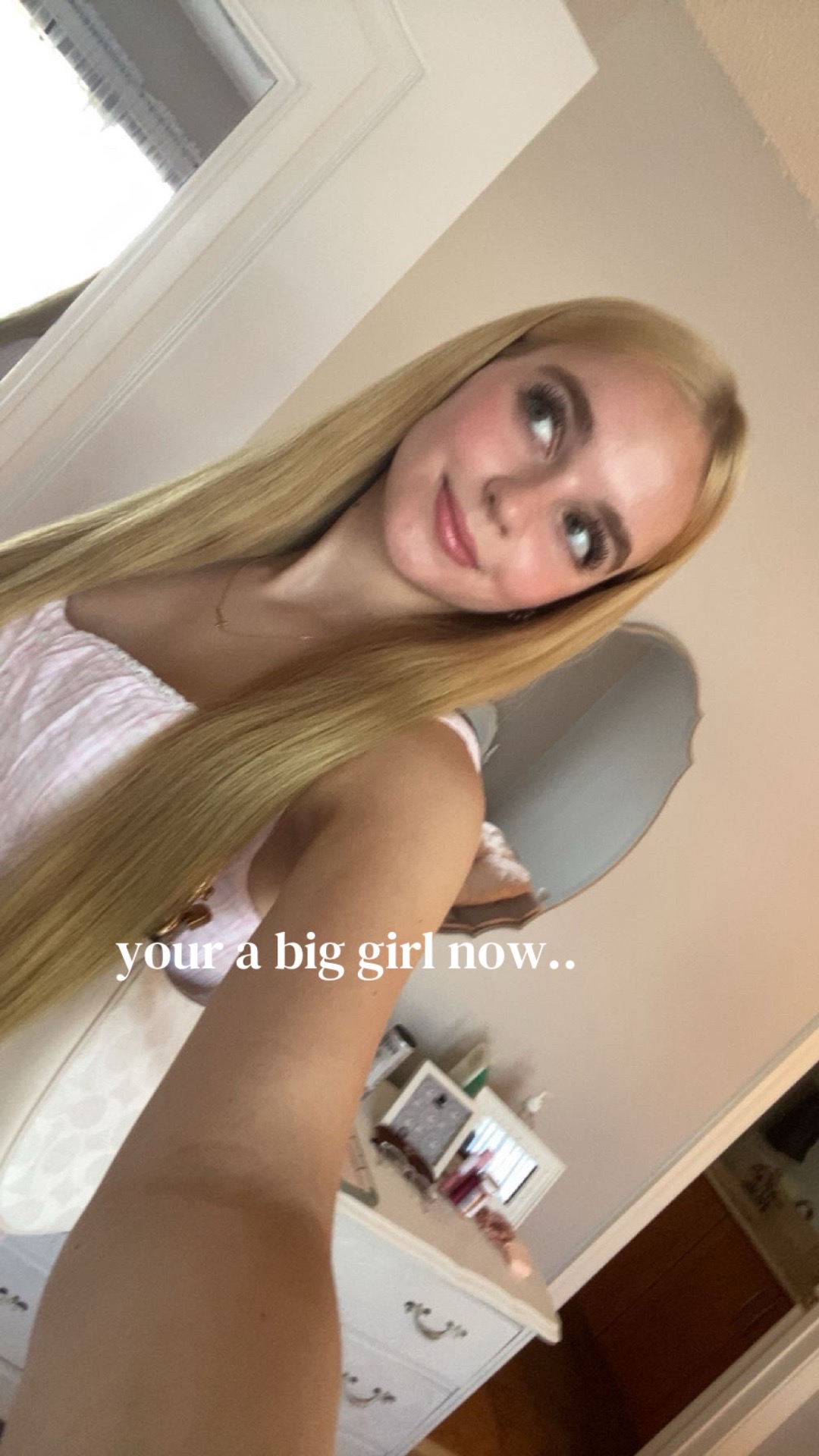 @isabella