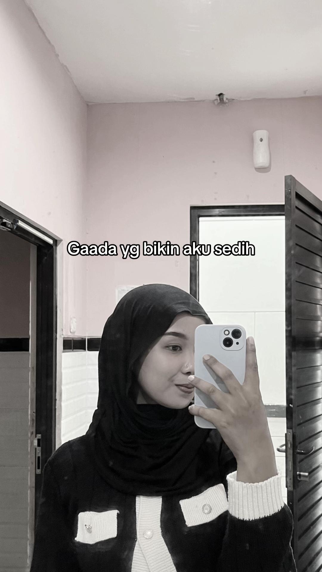 @rikaindah🌻