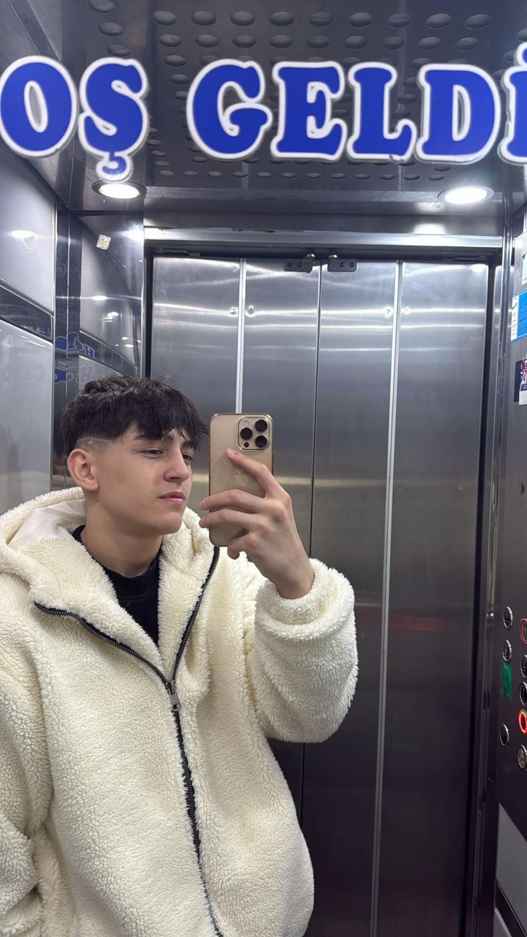 @𝐒𝐀𝐑𝐈