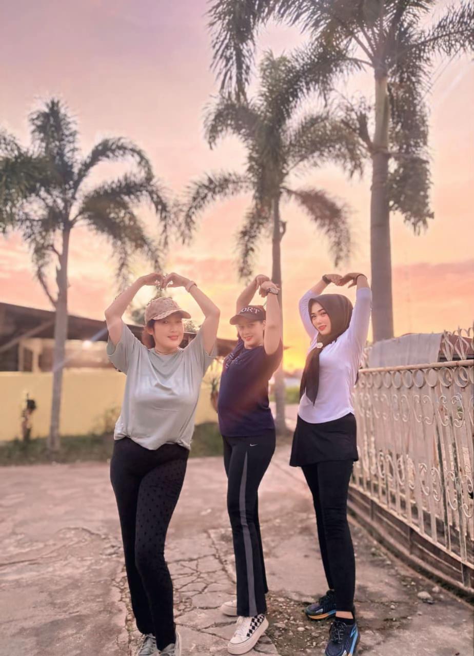 @Putri