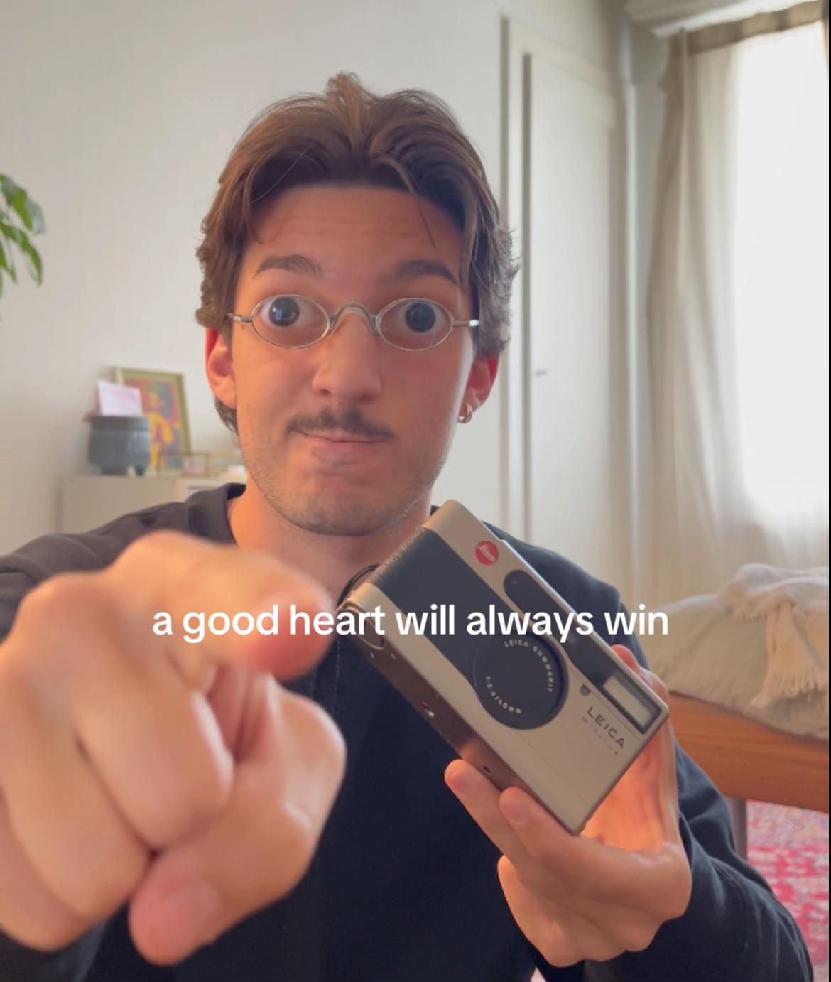 @Leo