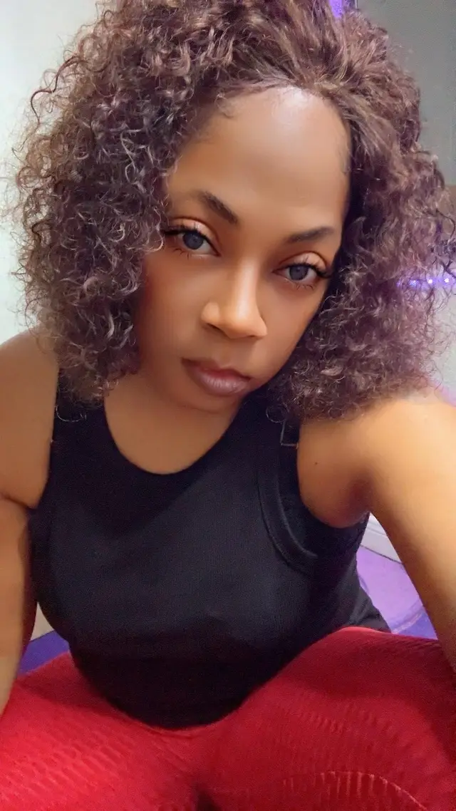 @👑NeNe👑 I AM HER
