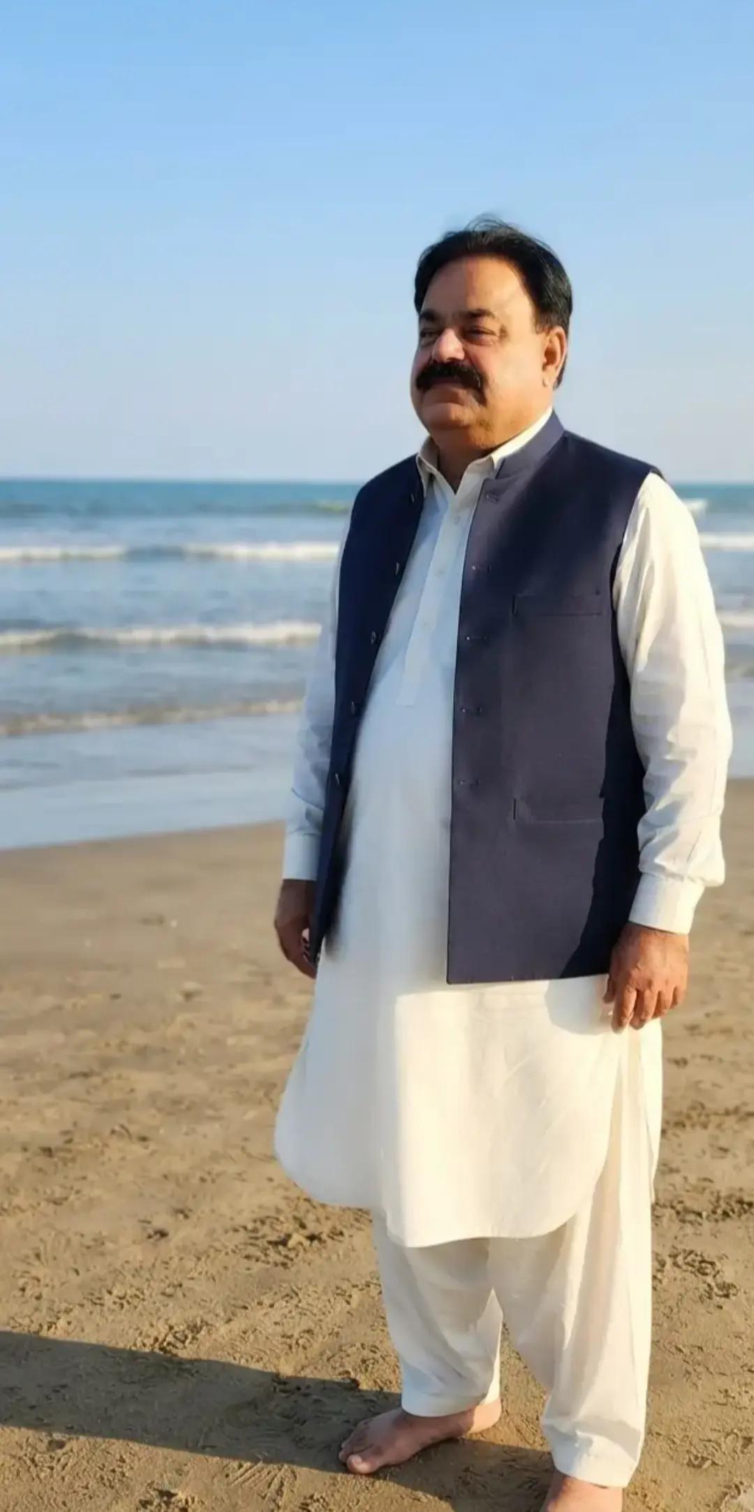 @Zawar Gull