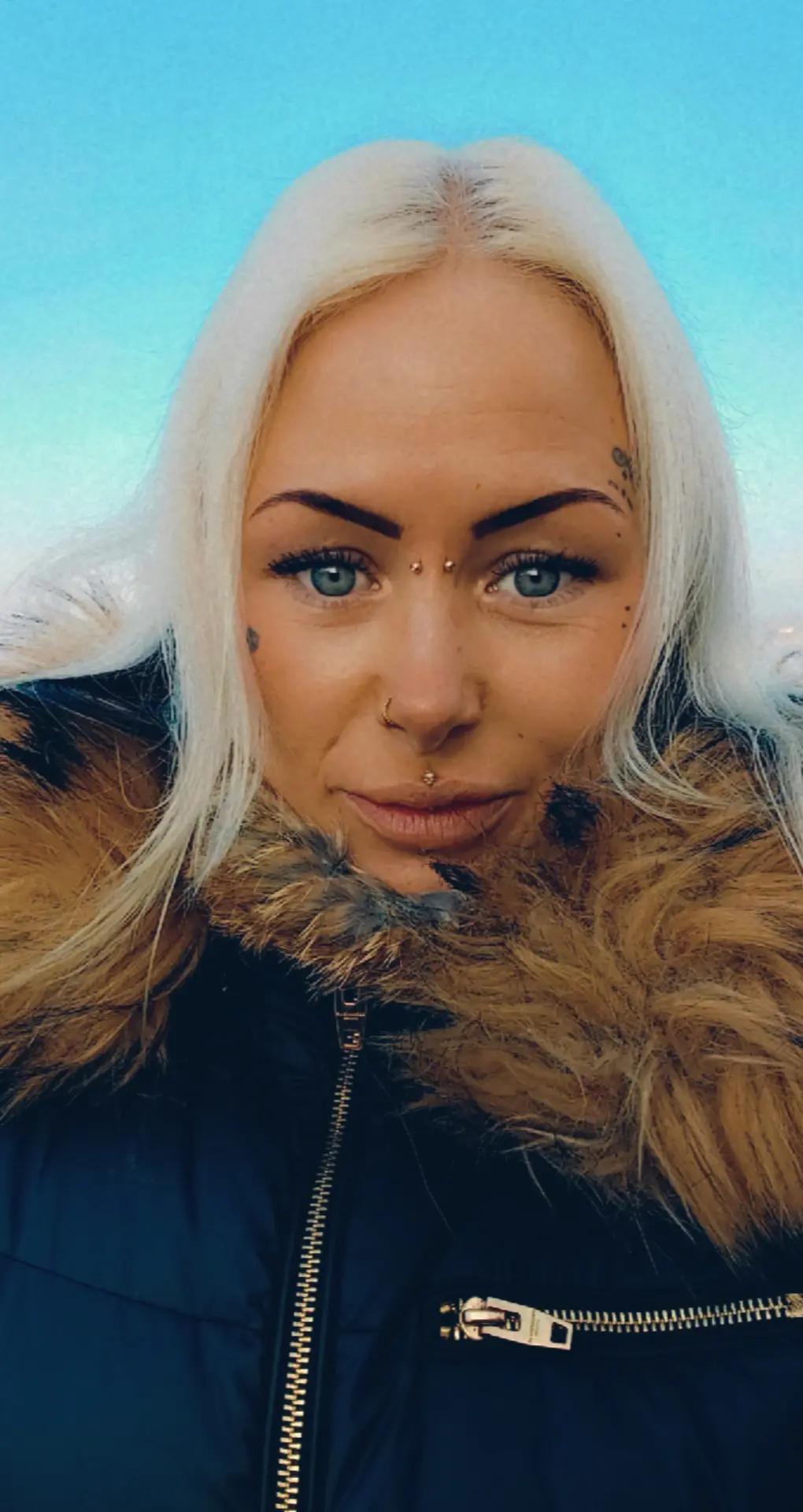 @MayaSophie Pink