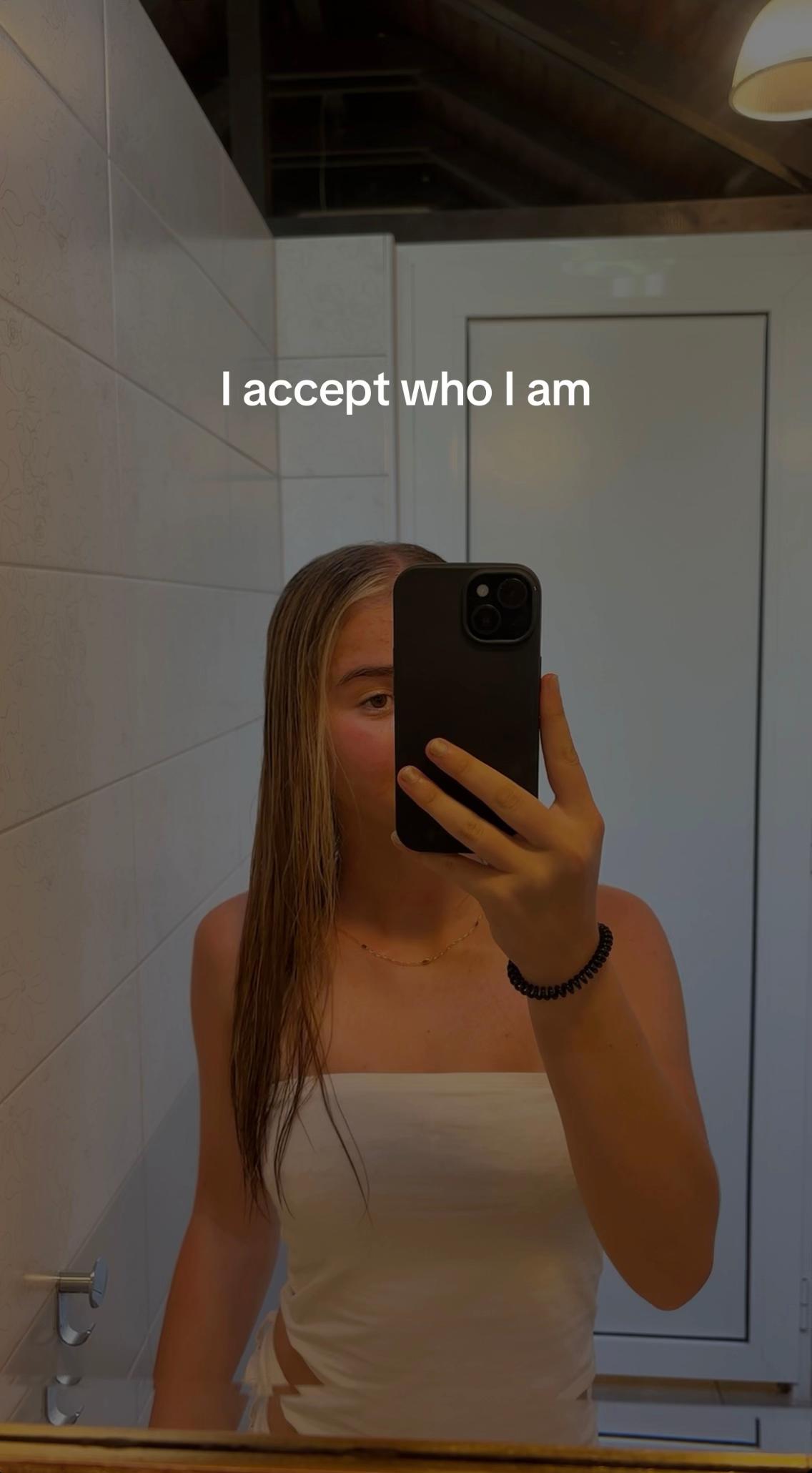@𝐋𝐲𝐥𝐨𝐮