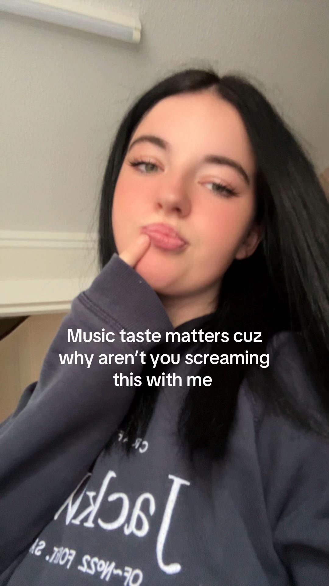 @Leah Pyecroft