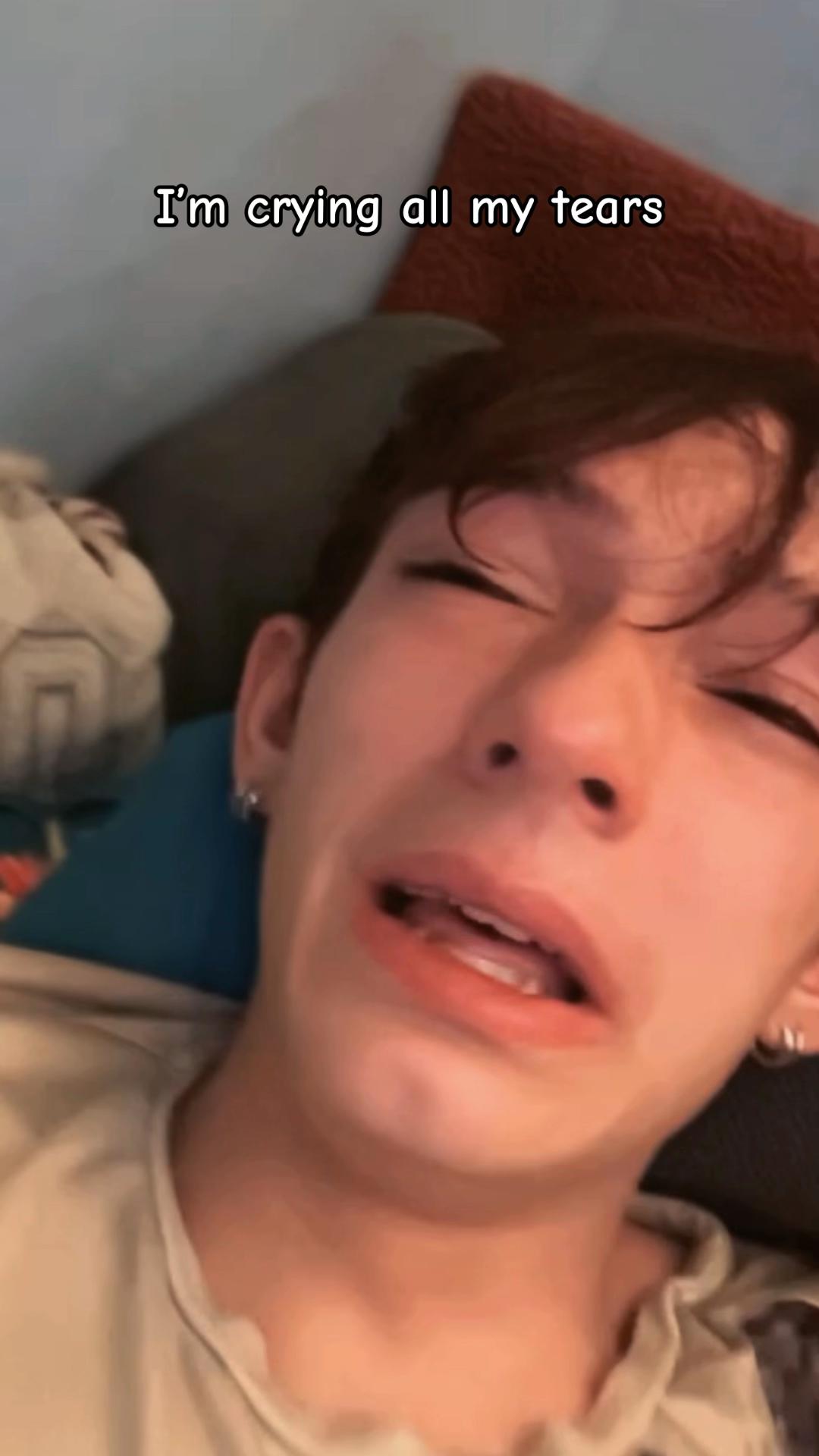 @𝔼𝕁