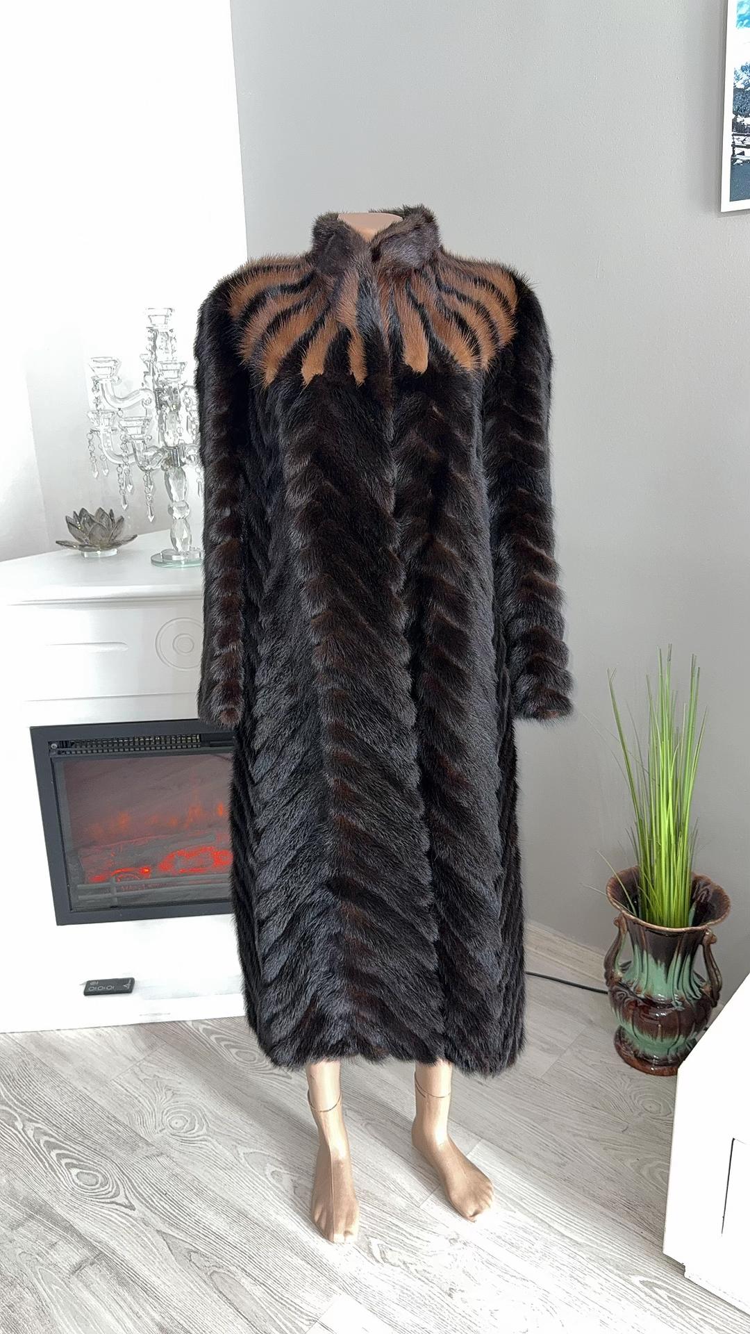 @Maria Luxury furs M&M
