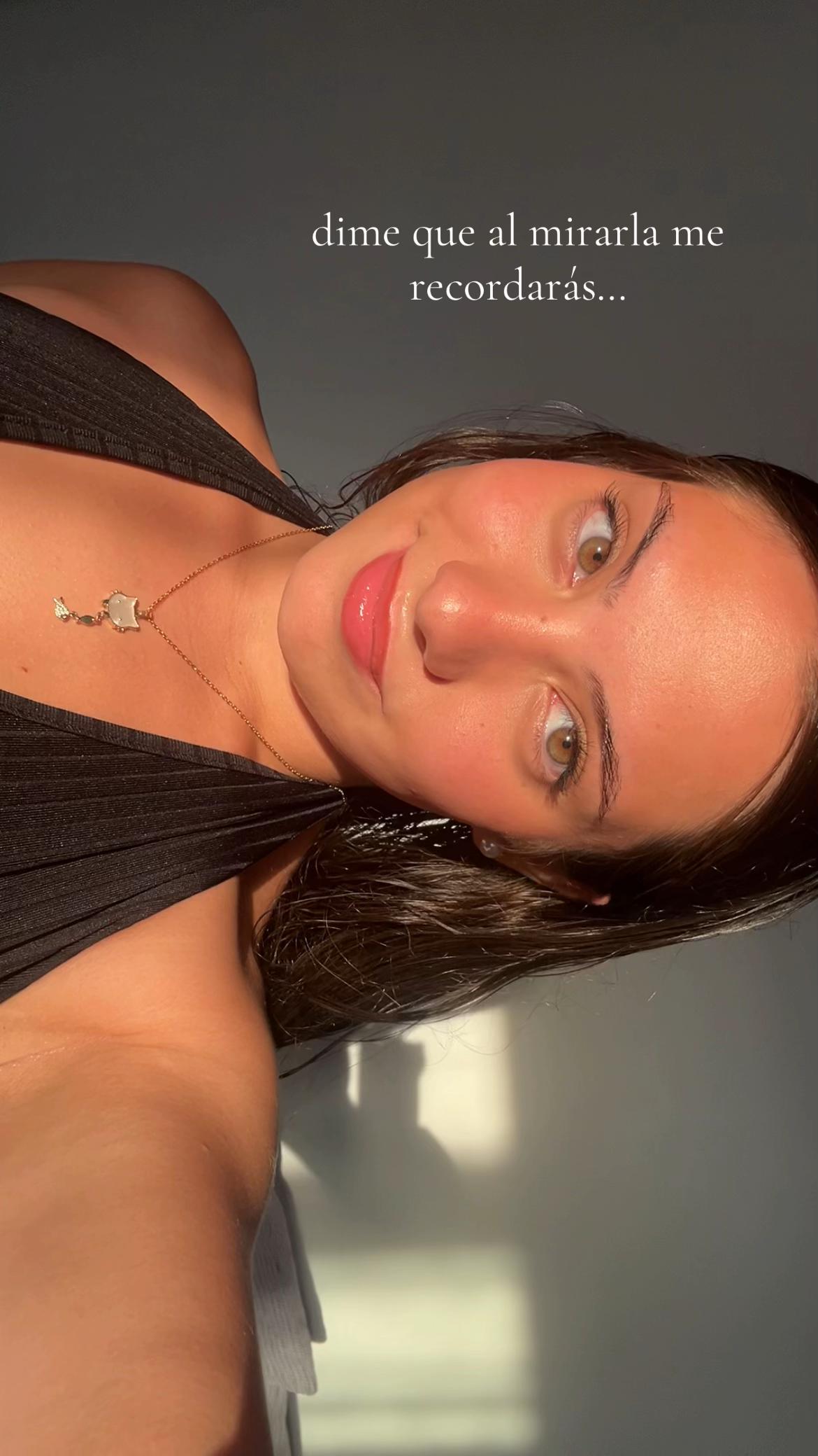 @nadia molina