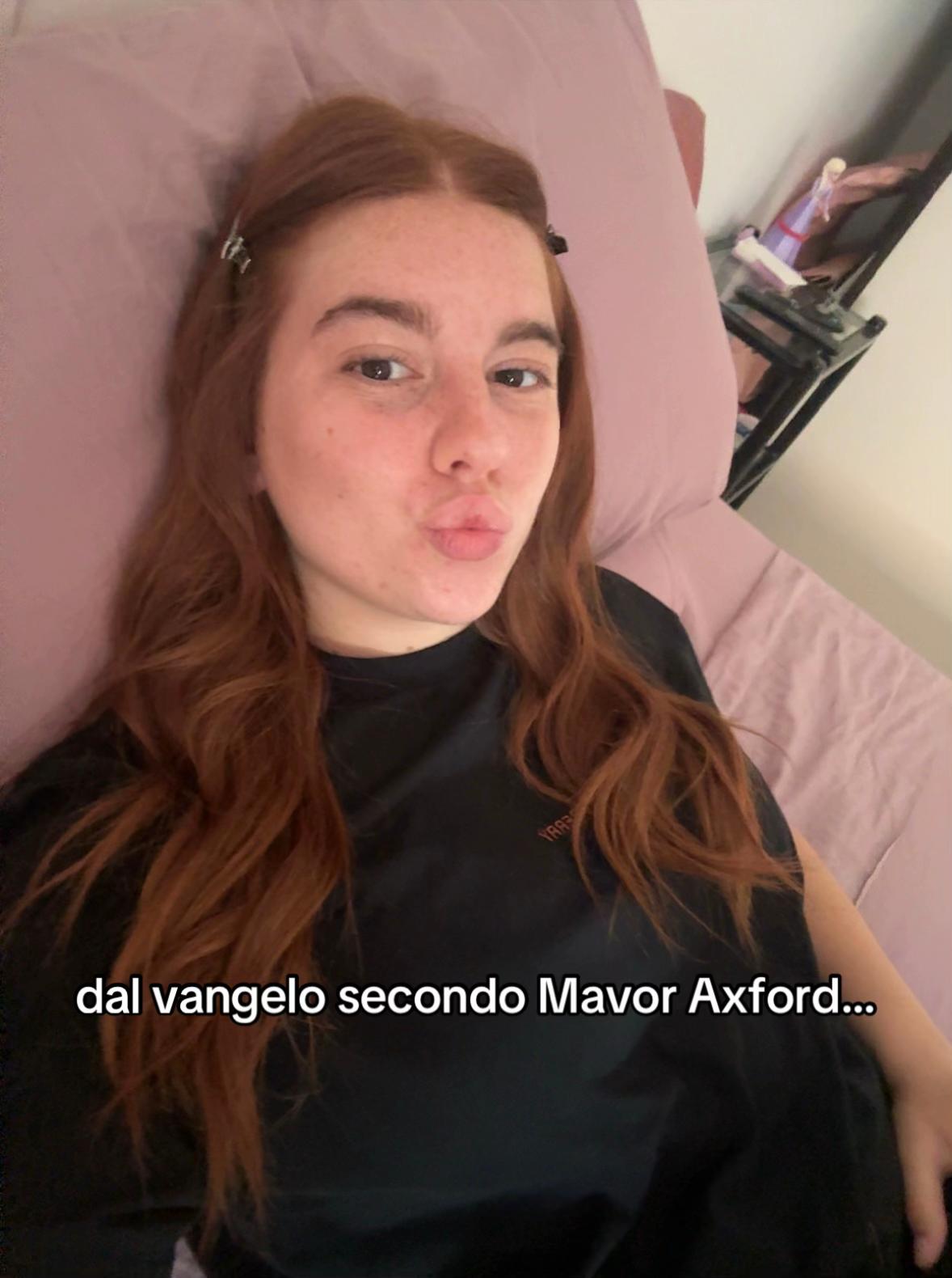 @Lavi ୨♡୧ | booktok