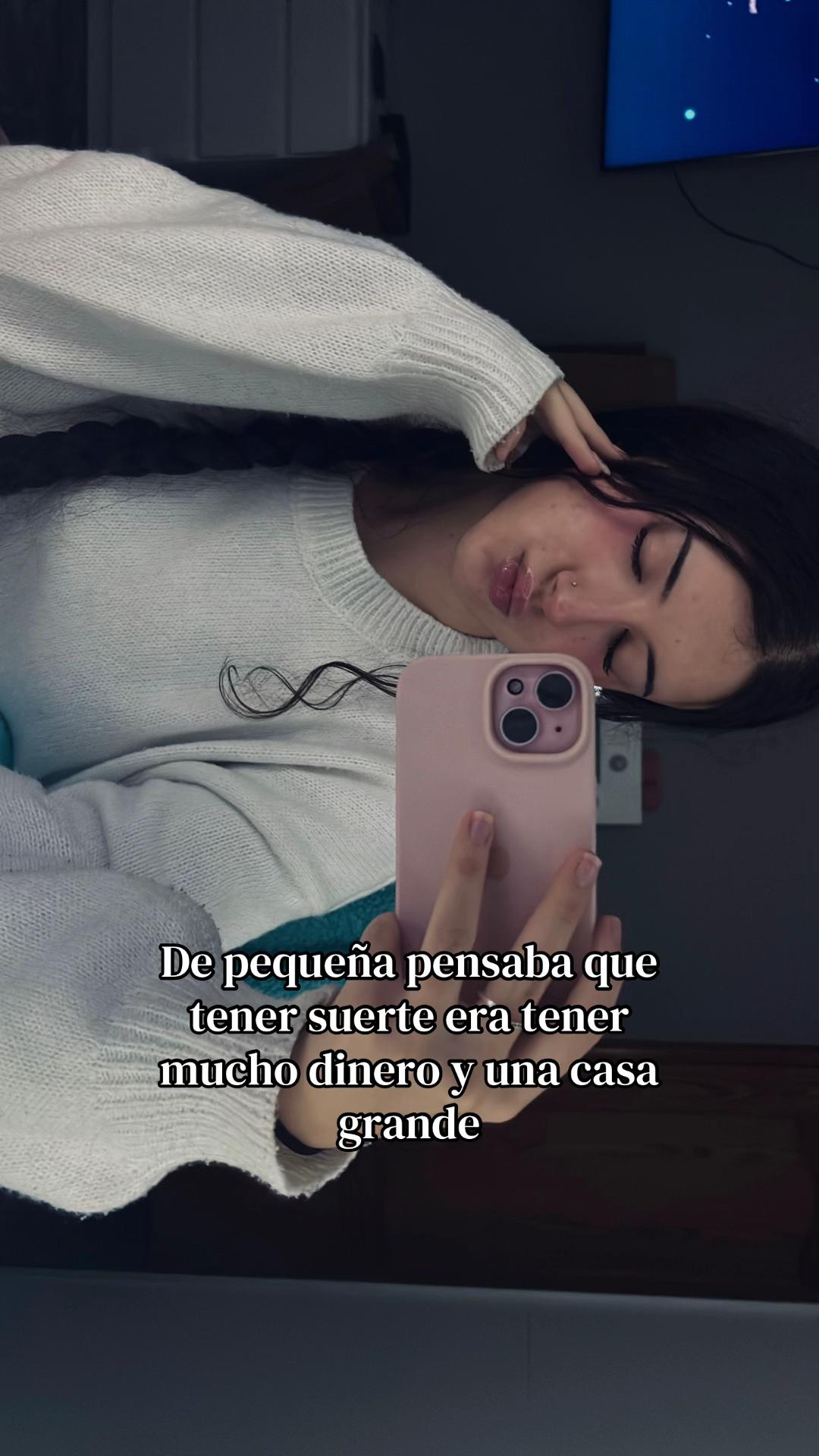 @miriamm