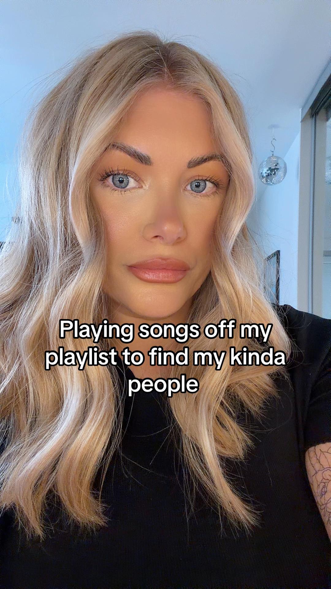 @yasmingibson
