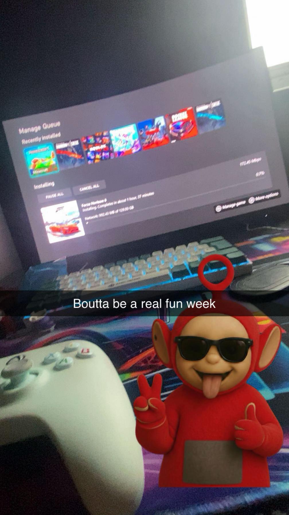 @👽