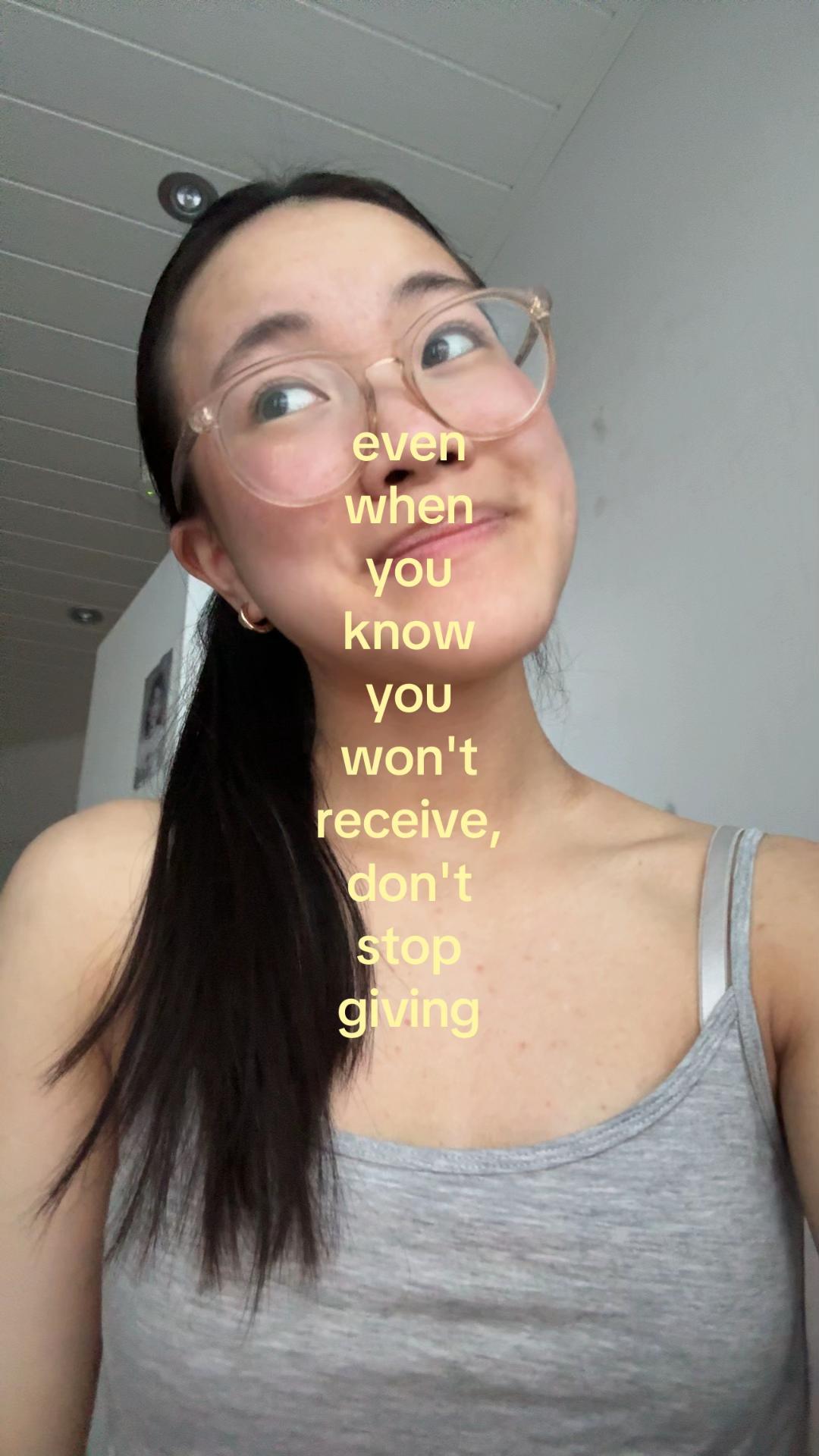 @𝑯𝑬𝑳𝑳𝑶𝑶🐷
