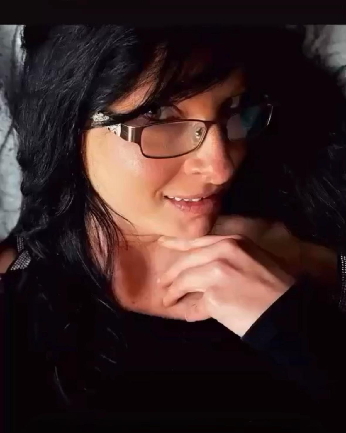 @Karina