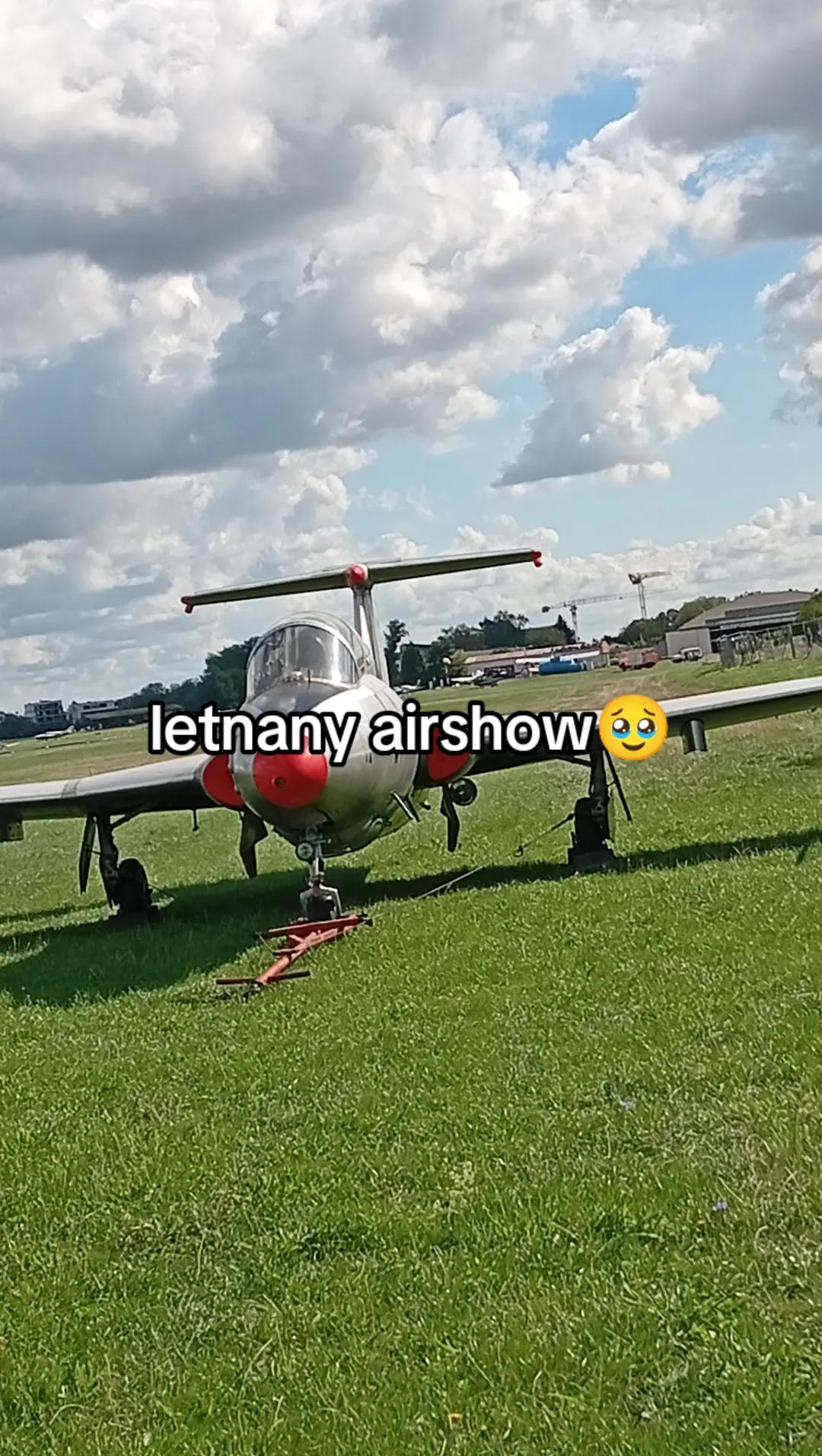 @✈️🇨🇿AviationGuy777🎸🚌