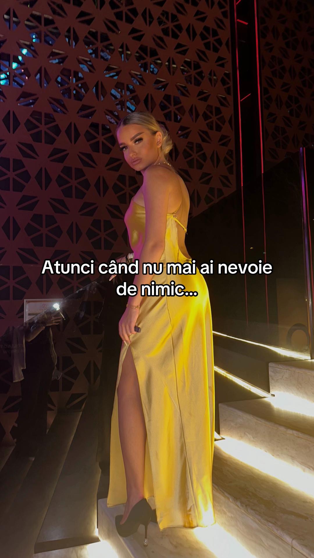 @Adriana🤍