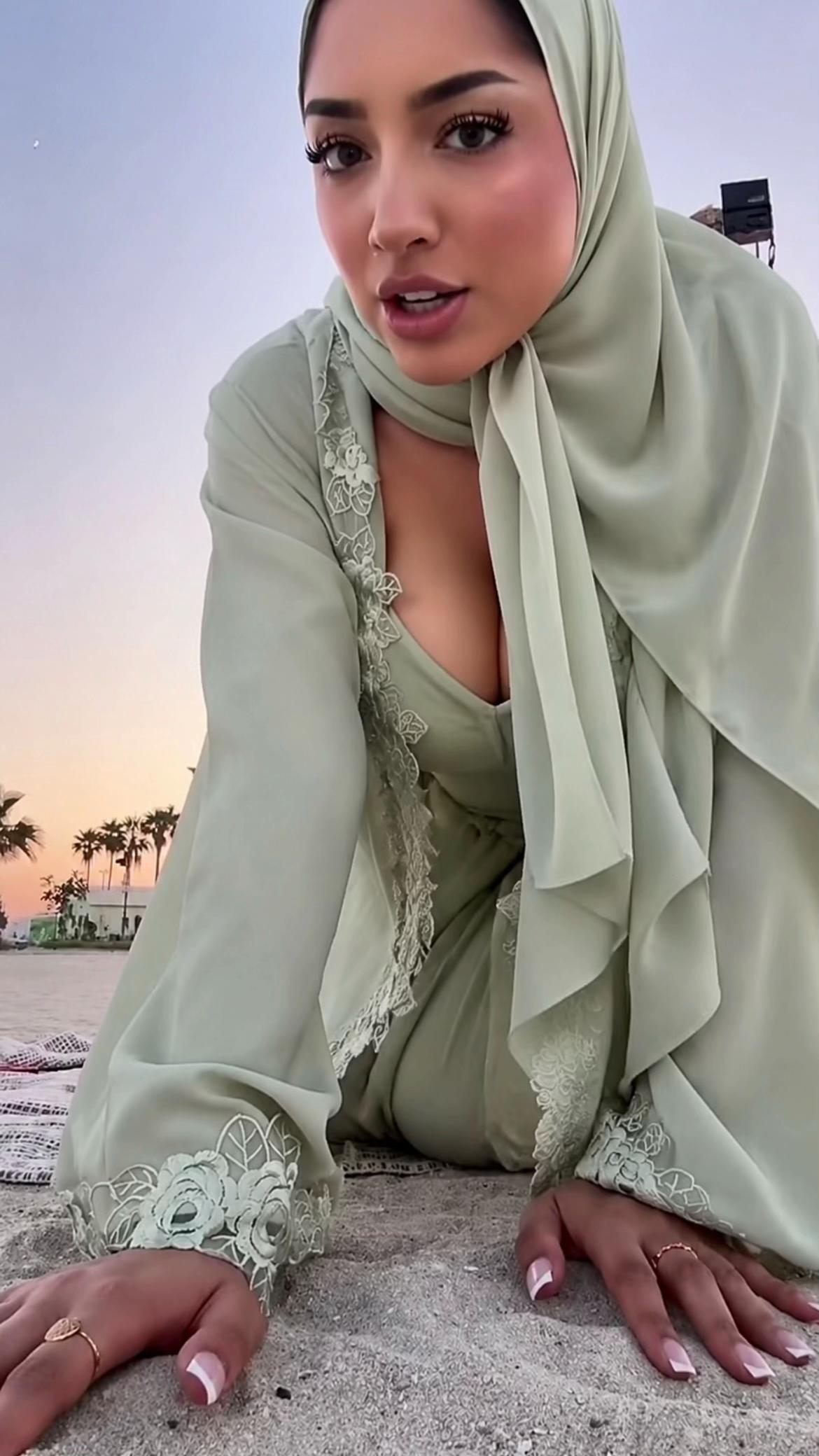 @DesiBantz