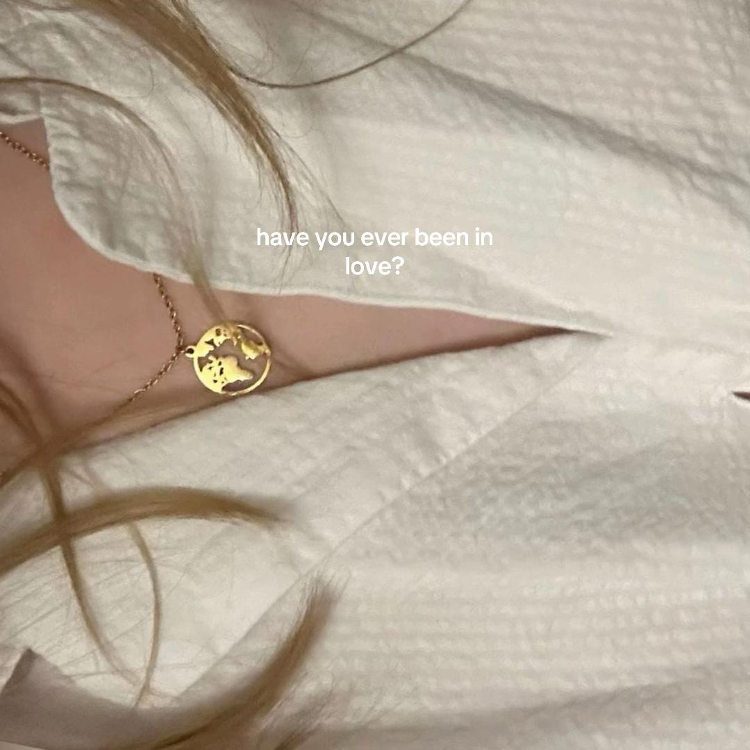 @𝐸