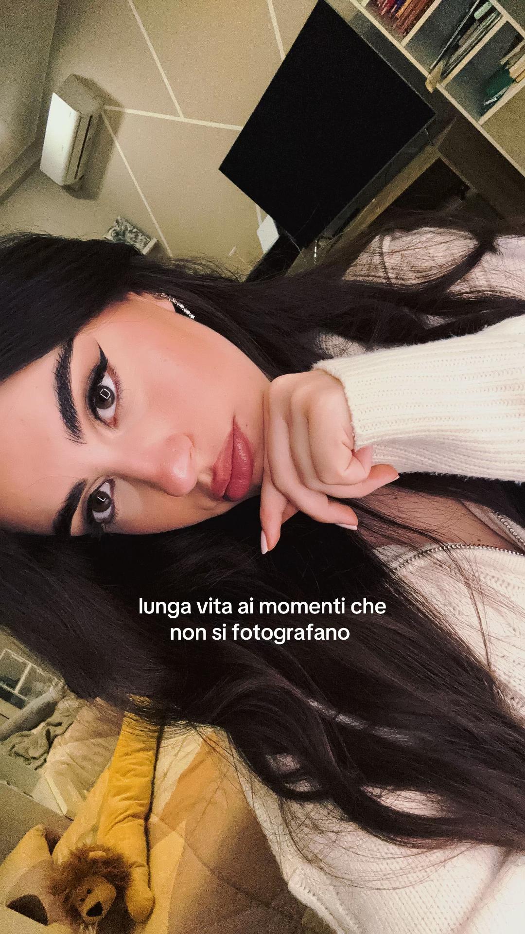 @denise