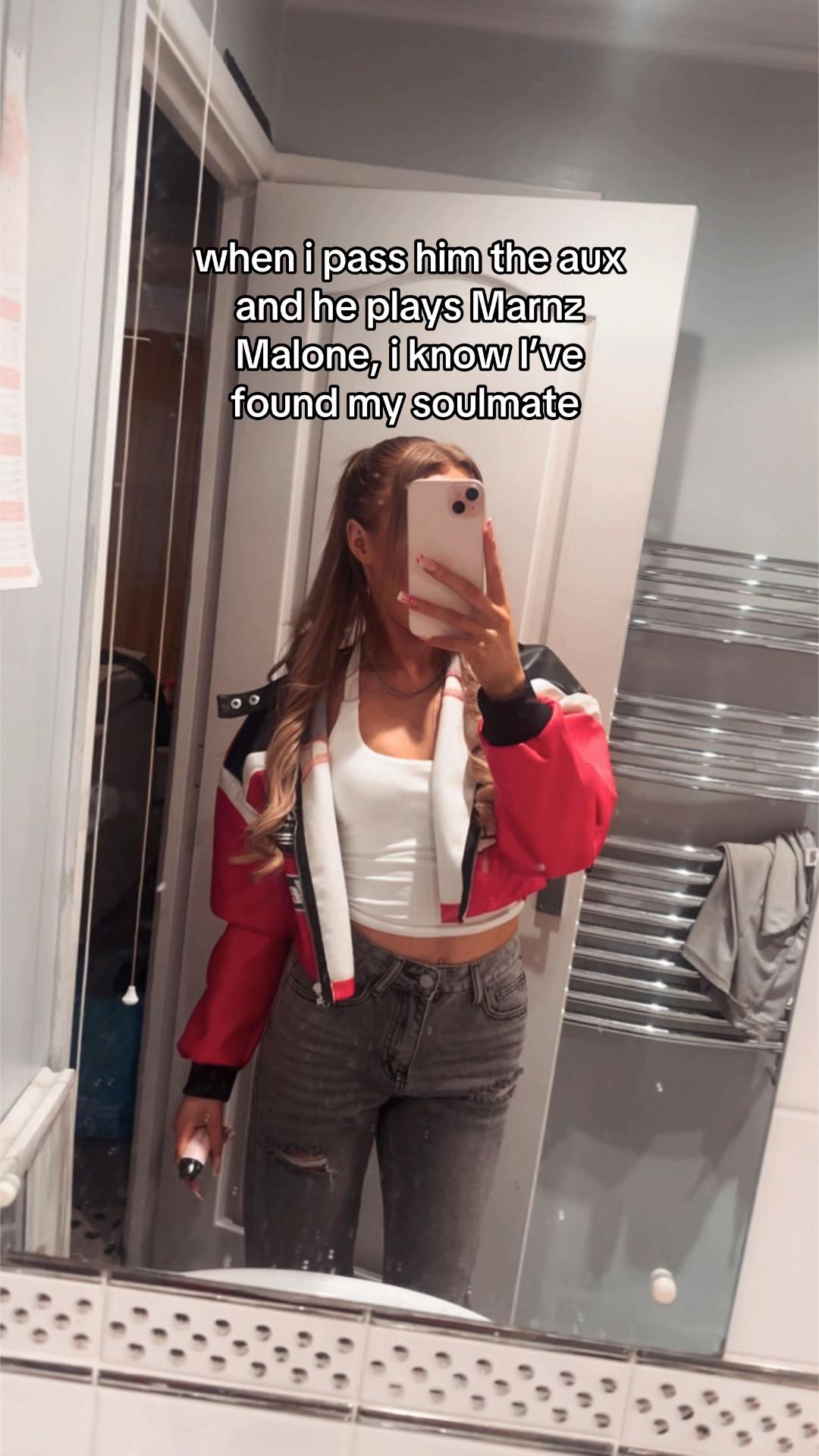 @𝒟𝑒𝓂