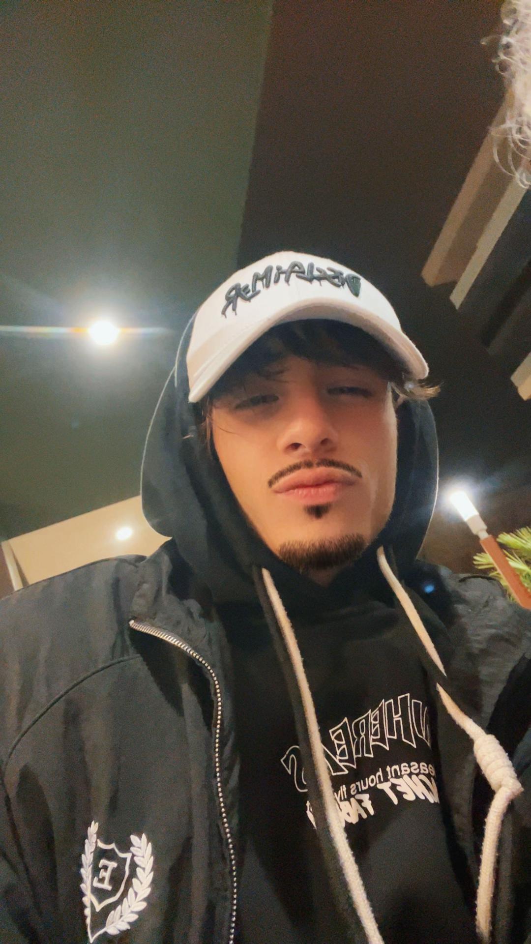 @Nunzio🕷️