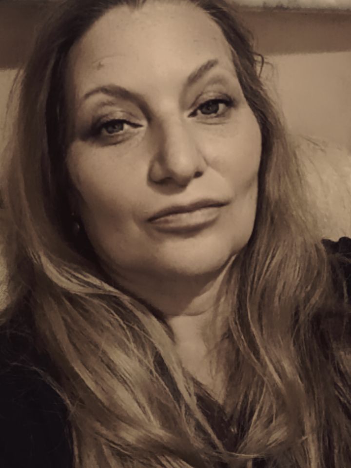 @cinziarusso
