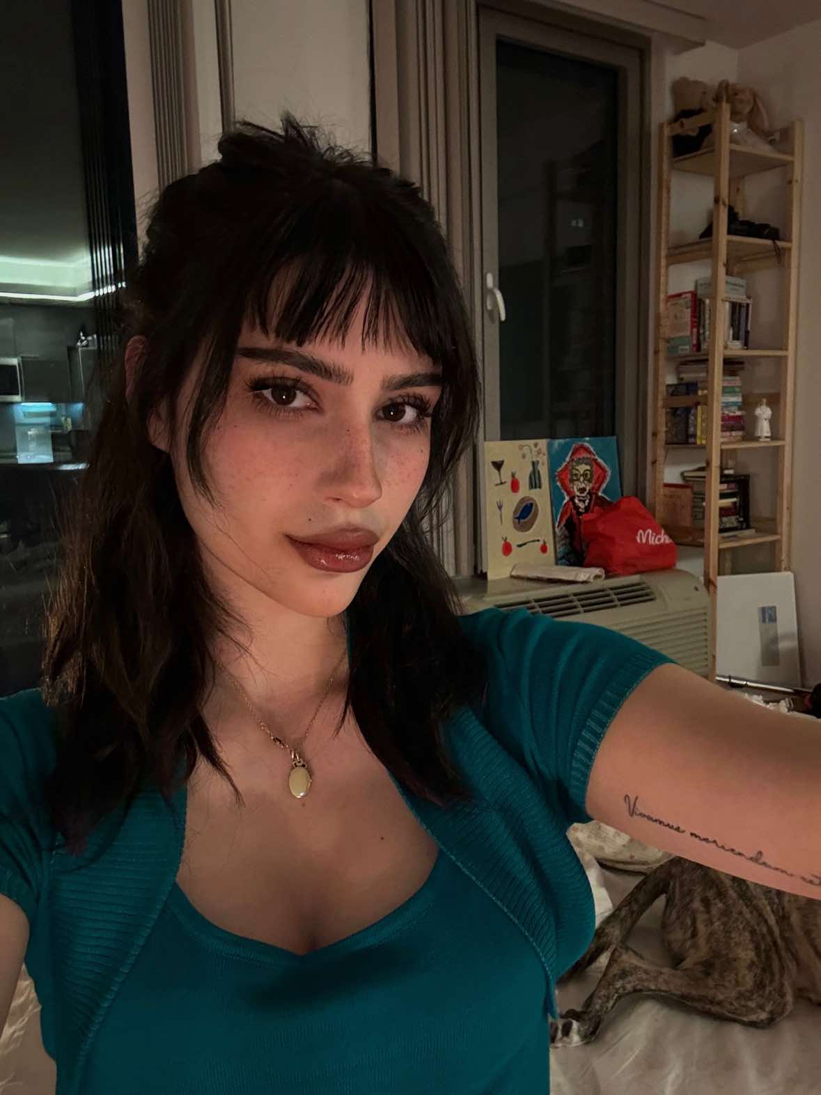 @gabriela