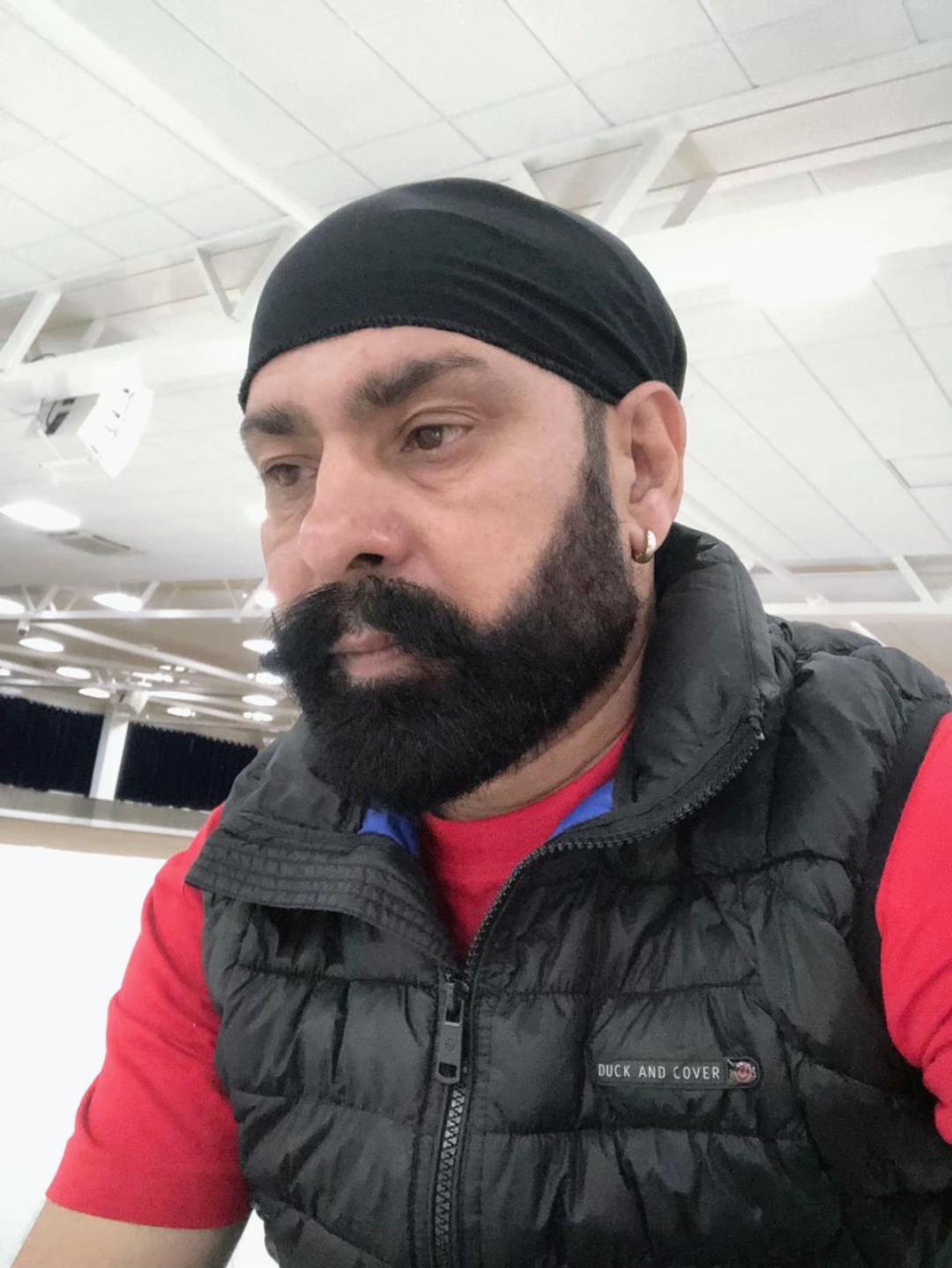 @Aman Grewal 🇬🇧