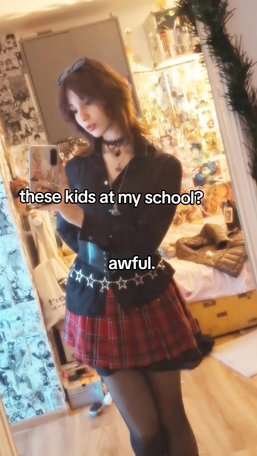@✰•𝒁𝒆𝒆•✰