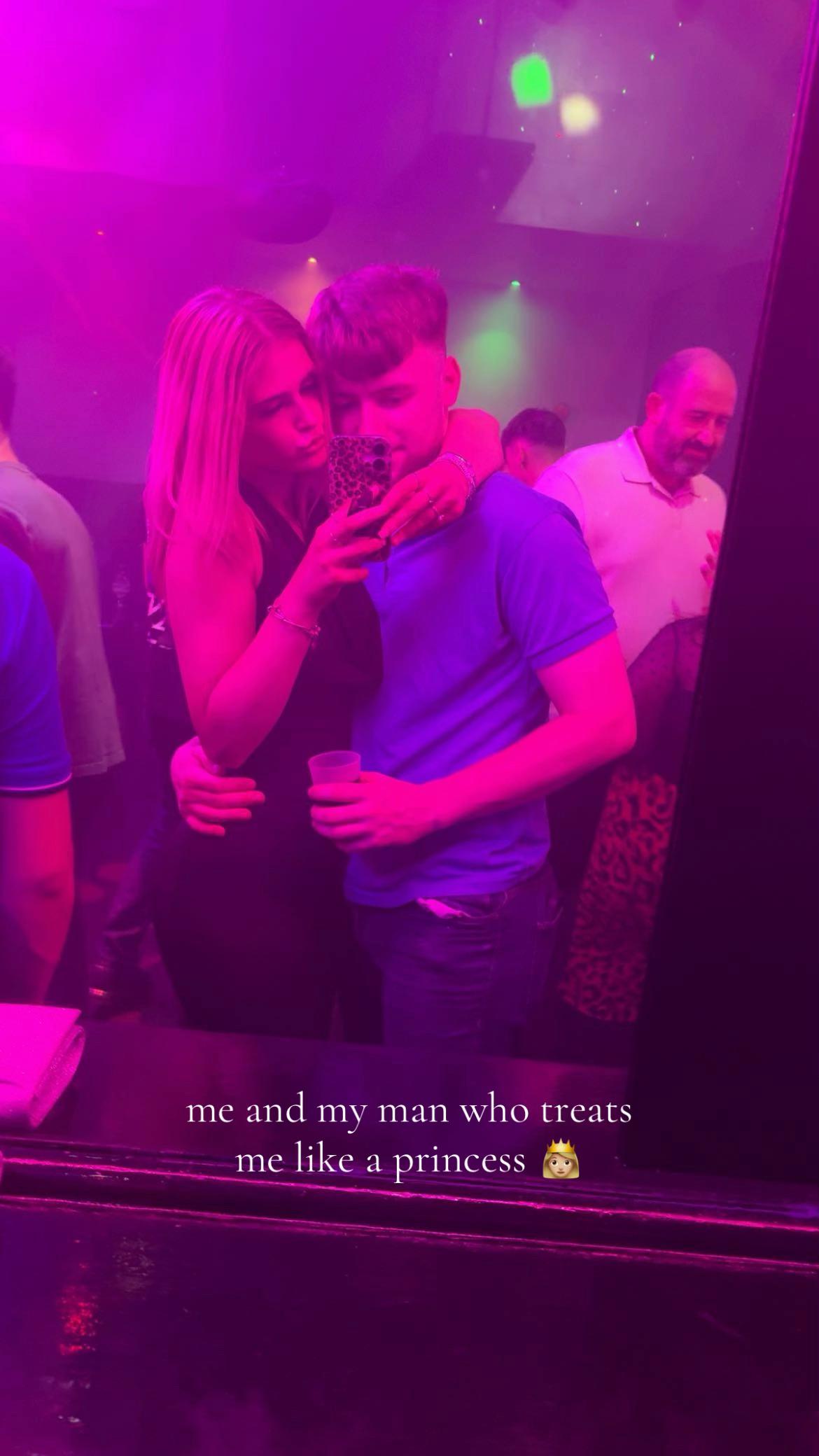 @𝓼𝓸𝓹𝓱 🦋