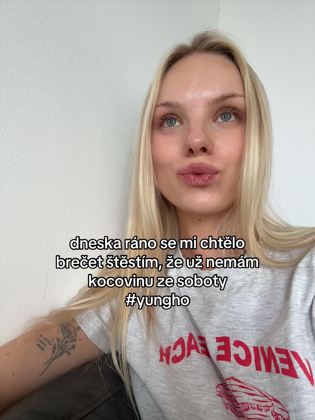 @Lizajesuper