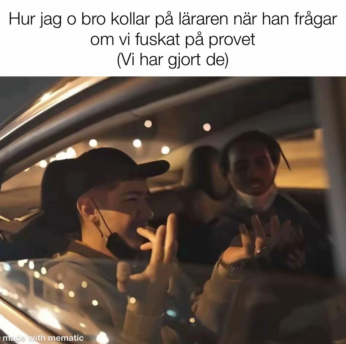 @✌️
