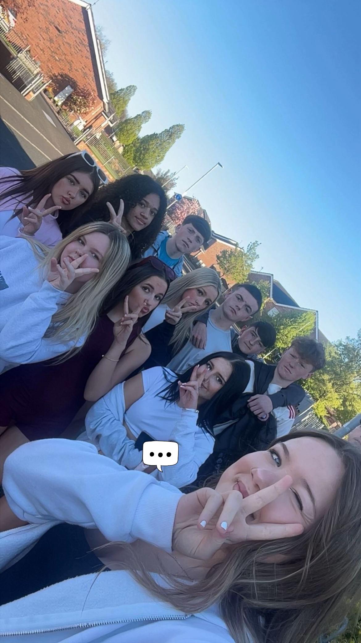 @✝️✝️