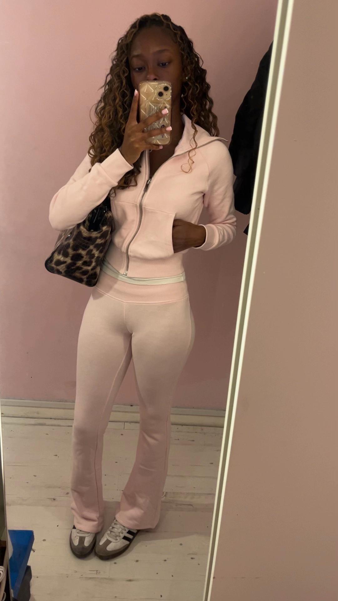 @Marie🤳🏾🧥