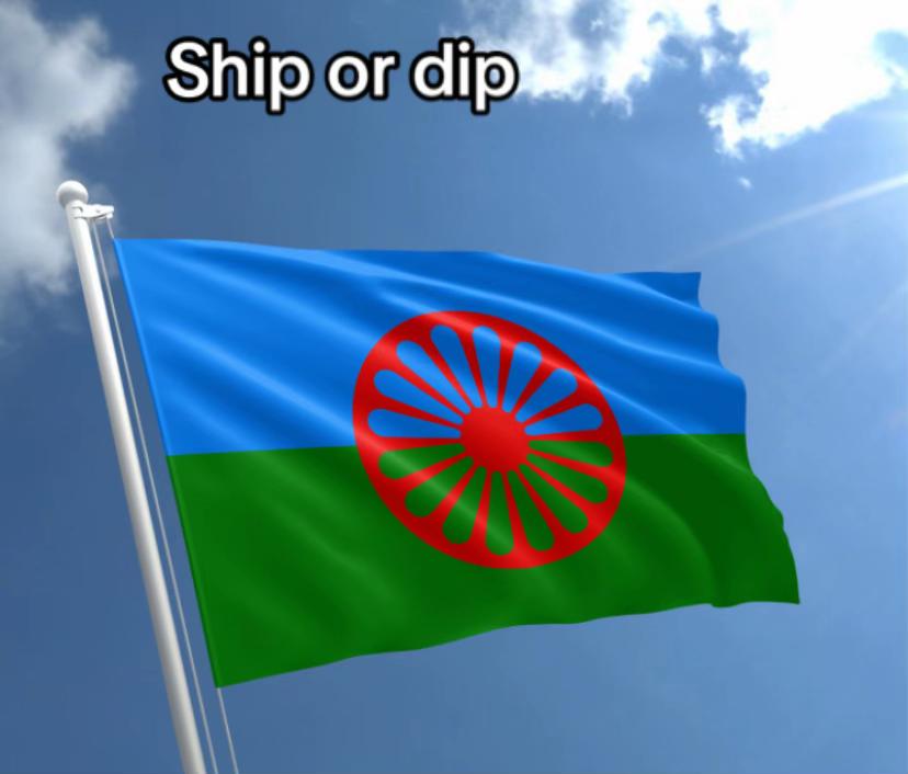 @Ship or dip😜