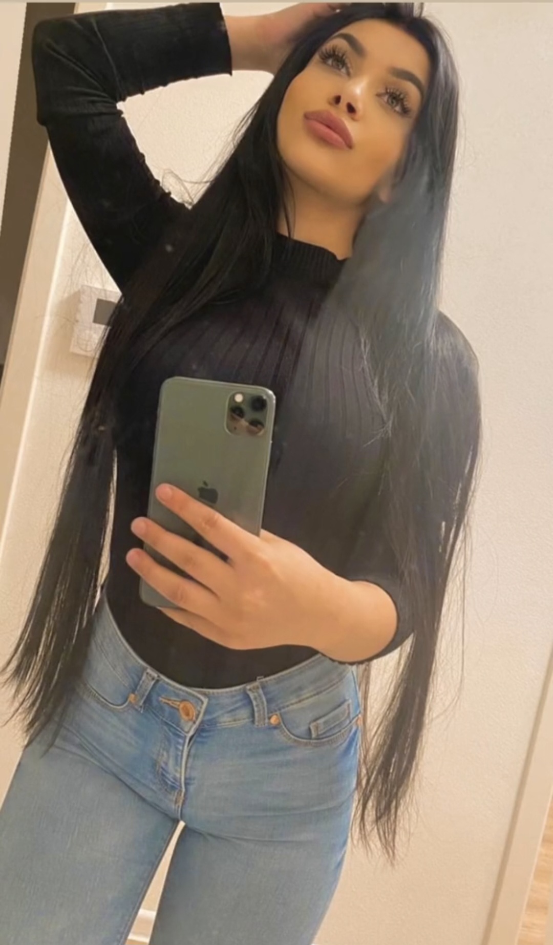@Veronika