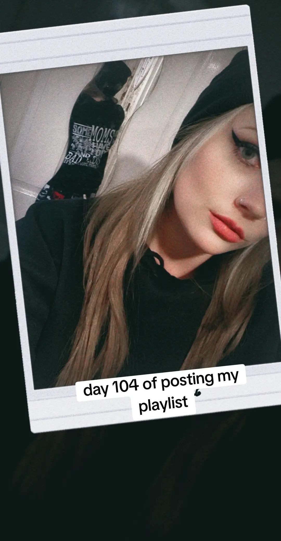 @HayleyCakes