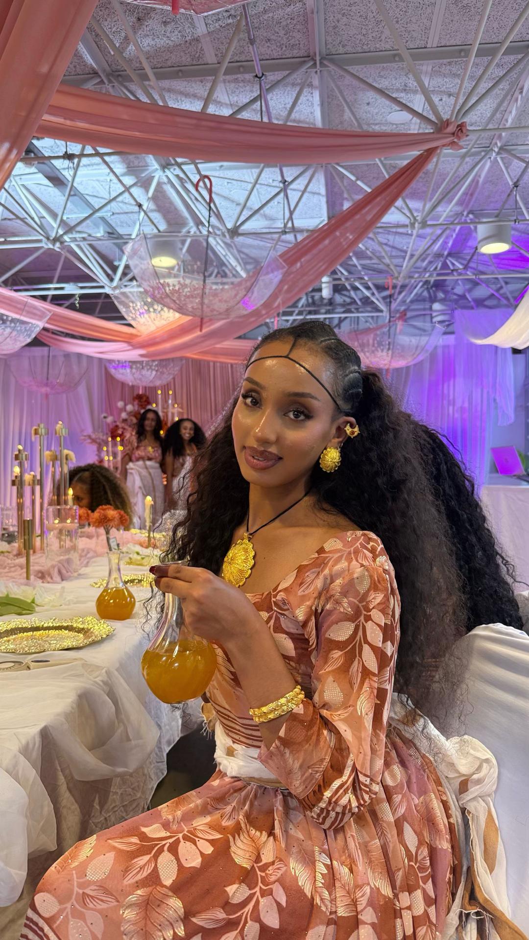 @Ada_dawit