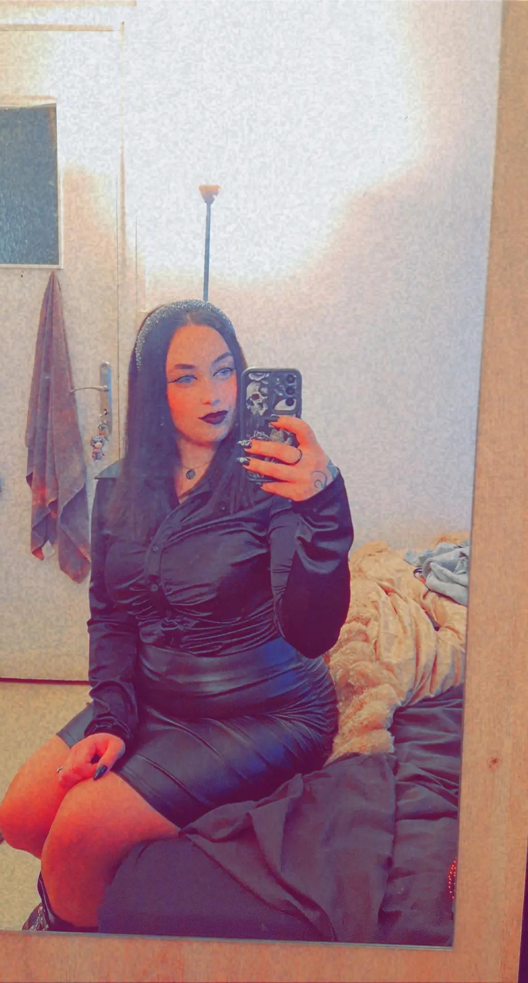 @𝕲𝖔𝖙𝖍𝖎𝖖𝖚𝖊 𝕯𝖆𝖗𝖐